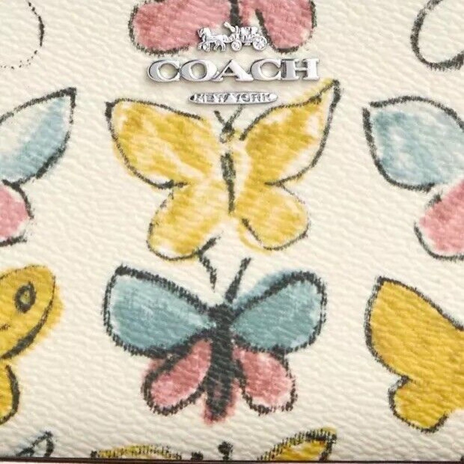 Coach NWT COACH CA082 Long Zip Around Wallet/Wristlet CHALK Size ONE SIZE - 8 Thumbnail