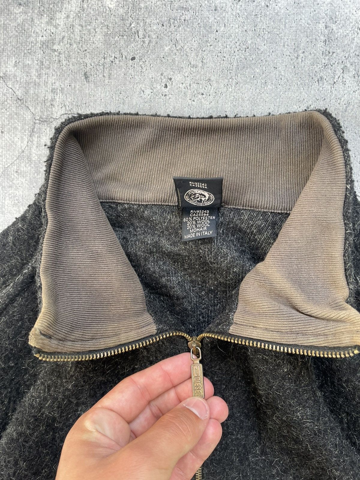 Other VTG. DIESEL ZIP UP SWEATER // LAMPO ZIP // AVANT GARDE STYLE Size US M / EU 48-50 / 2 - 8 Thumbnail