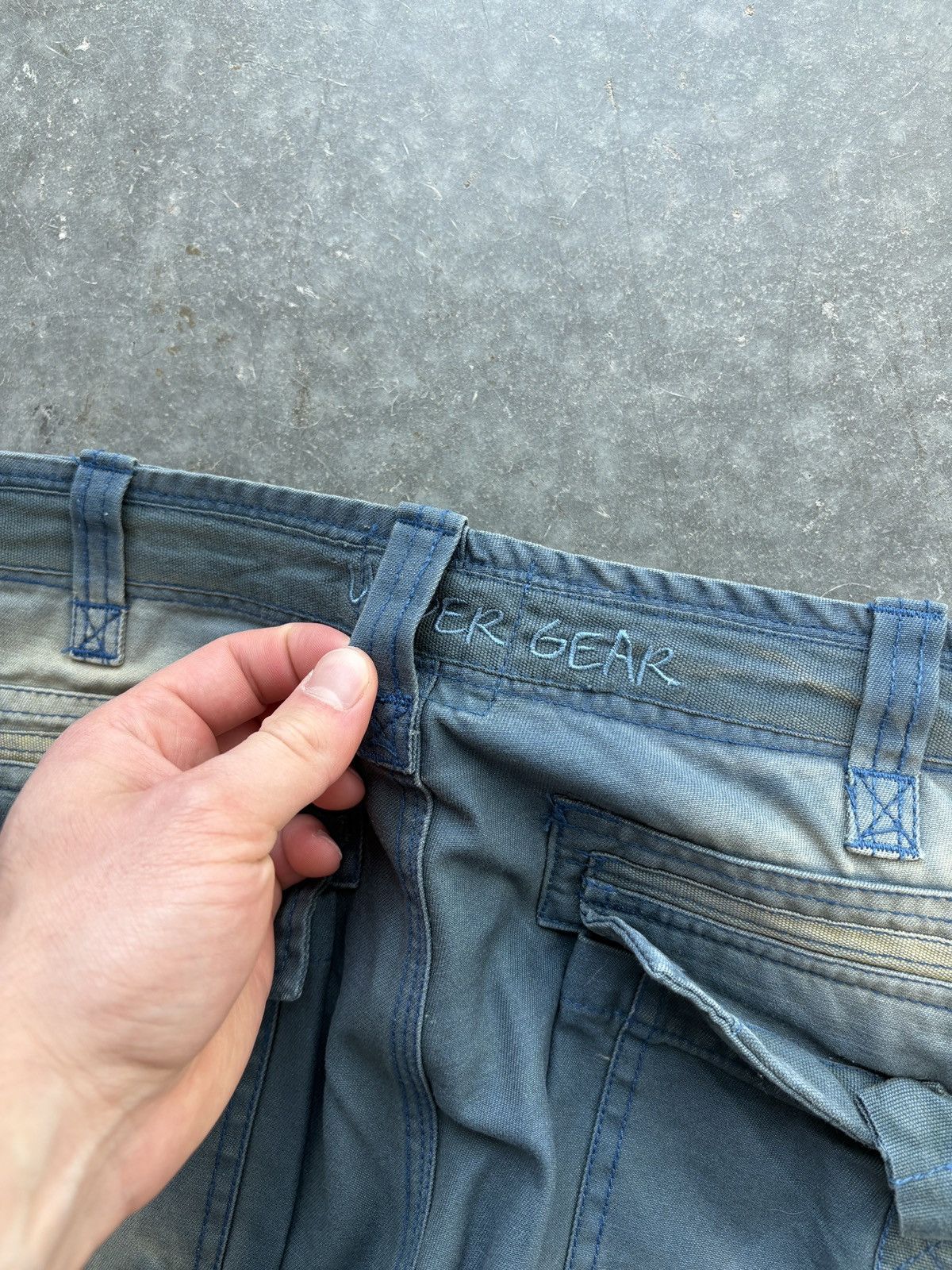 Vintage Vintage Y2K Baggy Cargo Pants Faded Skater 32x32 Size US 32 / EU 48 - 9 Thumbnail