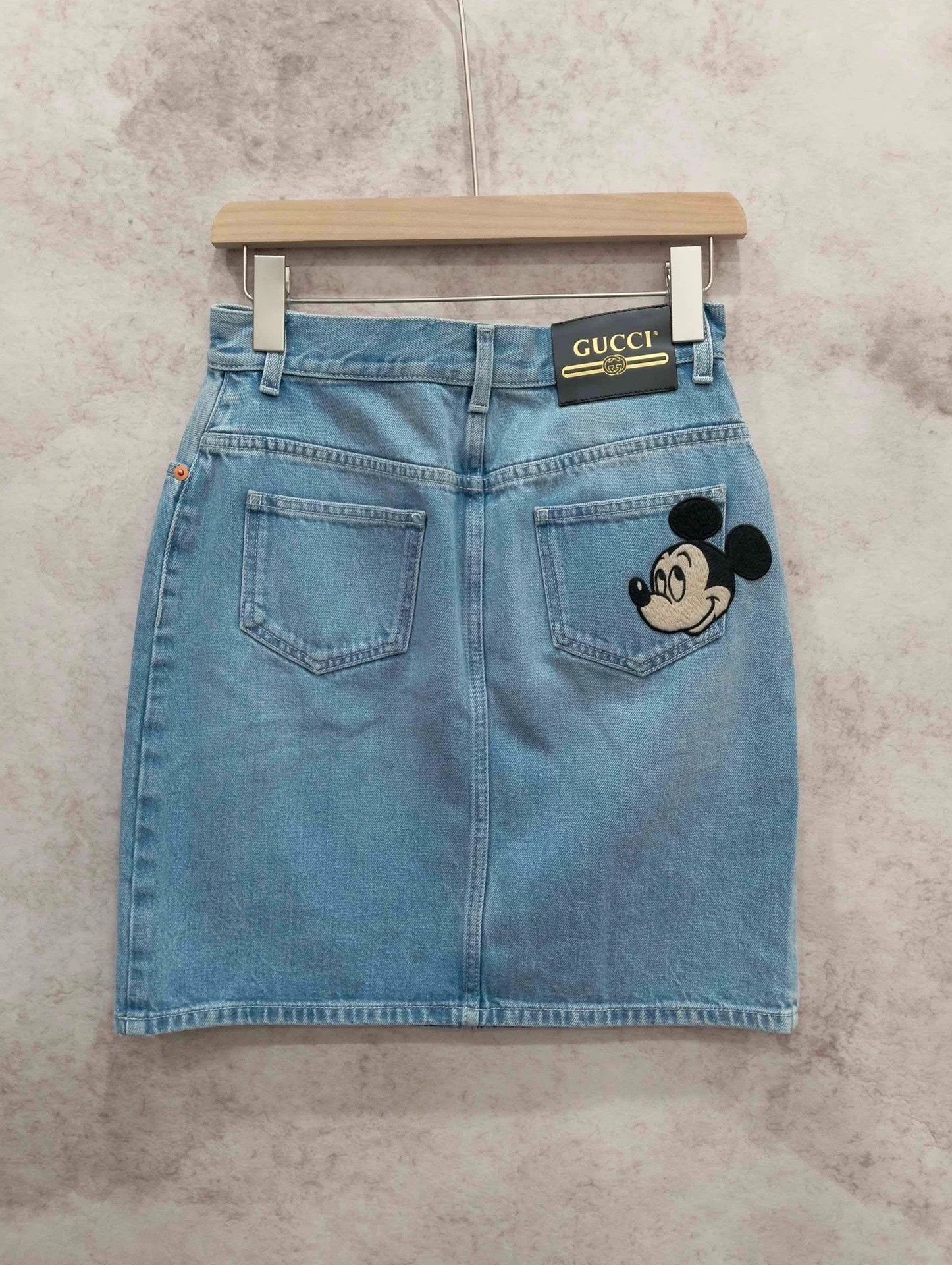 Gucci Gucci Mickey Denim Skirt 40 Size 28" / US 6 / IT 42 - 2 Thumbnail