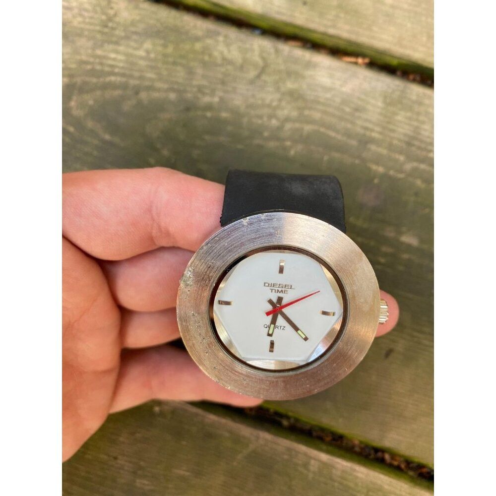 Diesel Vintage Diesel Time Quartz Watch - White Dial Silver Bezel Size ONE SIZE - 5 Thumbnail