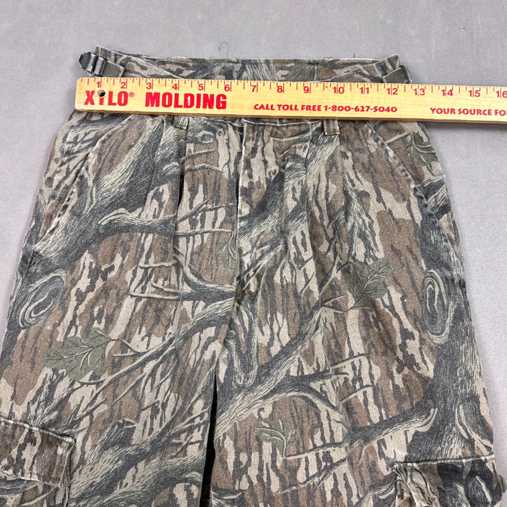 Vintage VINTAGE Mossy Oak Pants Mens 26x30 Cargo Denim Hunting Camo Streetwear Size US 29 - 7 Thumbnail