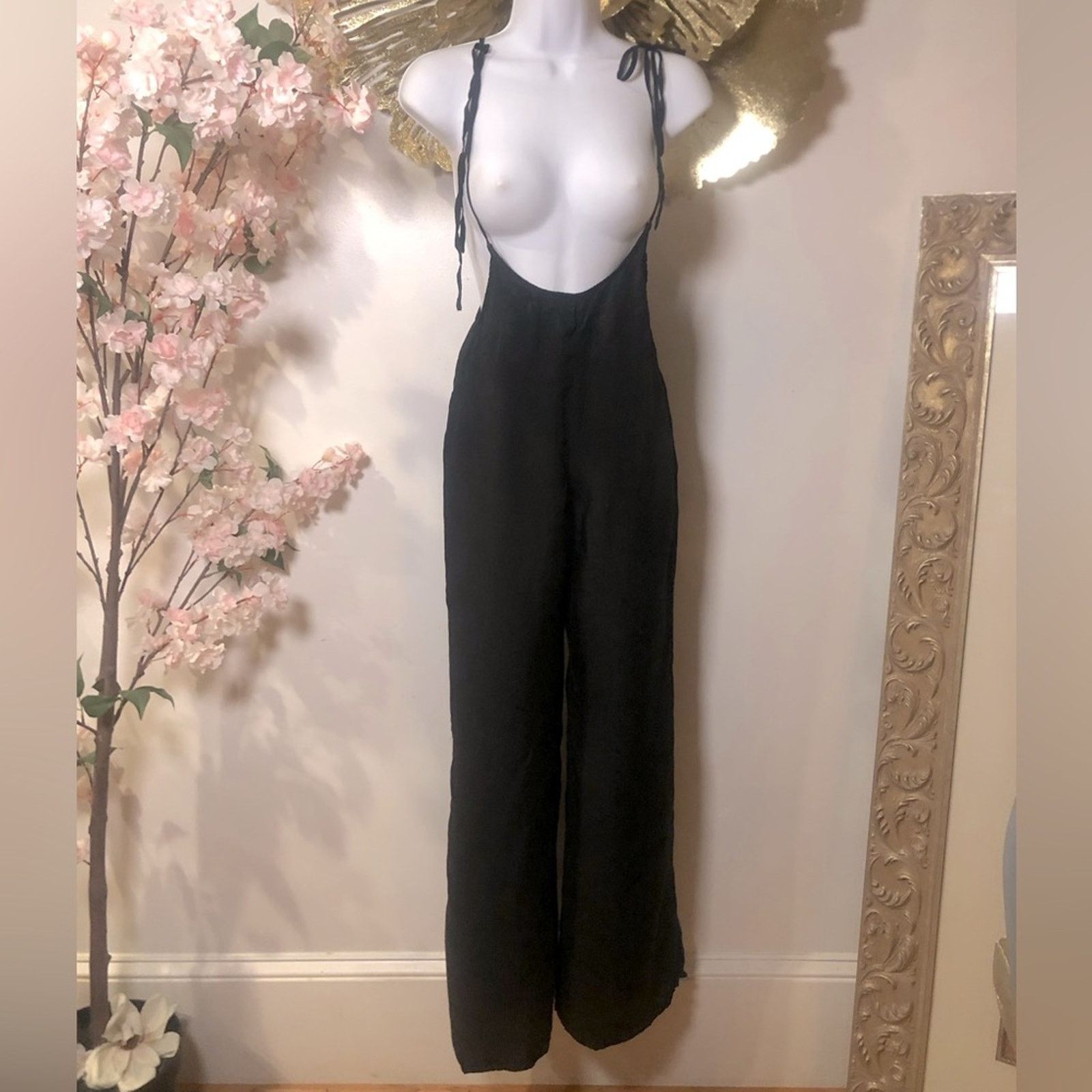 Other Pants bottoms Suspenders jumpsuit. Silky look and feel. Size 25" / US 0 / IT 36 - 1 Thumbnail