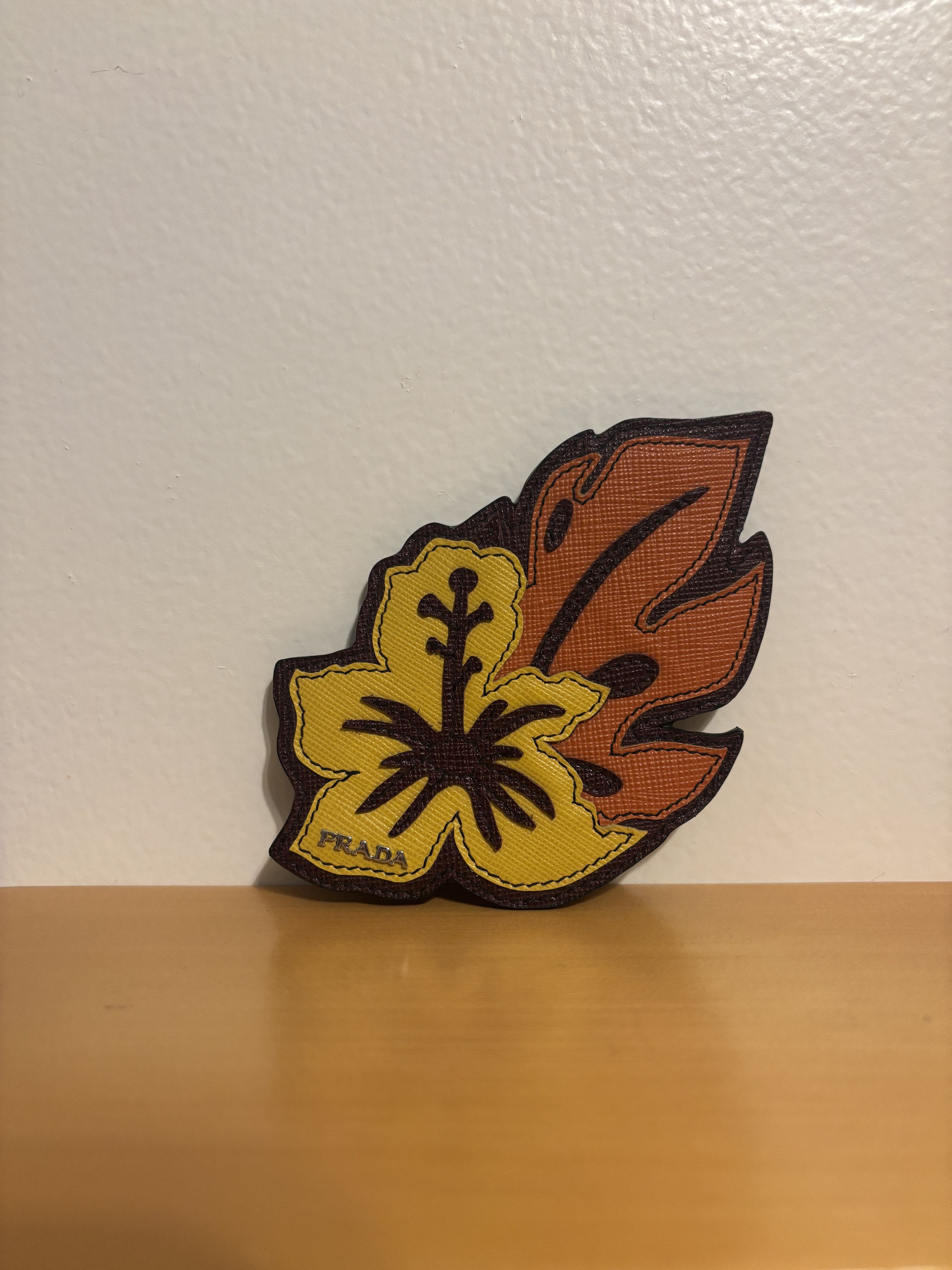 Prada Velcro Leather Prada Flower Patch / Floral Patches Size ONE SIZE - 1 Thumbnail