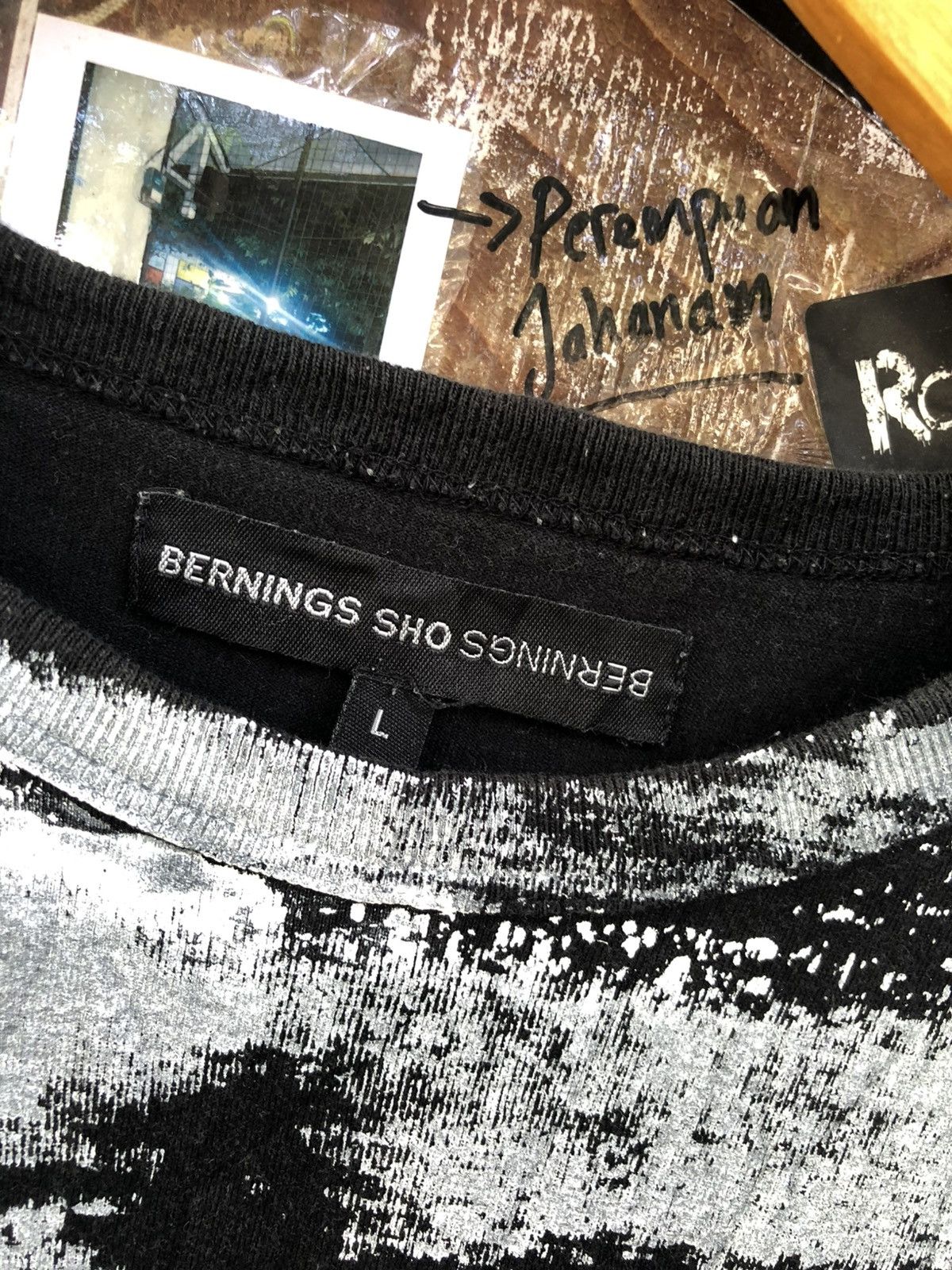BERNINGS SHO BERNINGS SHO POEM GHOTIC SHIRT Size US L / EU 52-54 / 3 - 3 Thumbnail