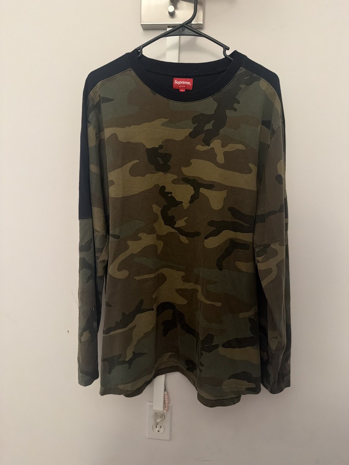 Supreme Supreme Camo Longsleeve Size US XL / EU 56 / 4 - 1 Thumbnail