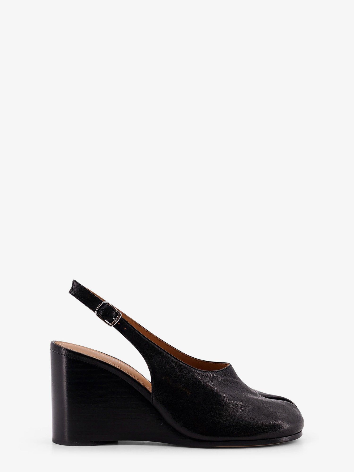 Maison Margiela Maison Margiela Tabi leather pumps IT 37.5 Women - USA Tariffs Included Size US 7.5 / IT 37.5 - 1 Thumbnail