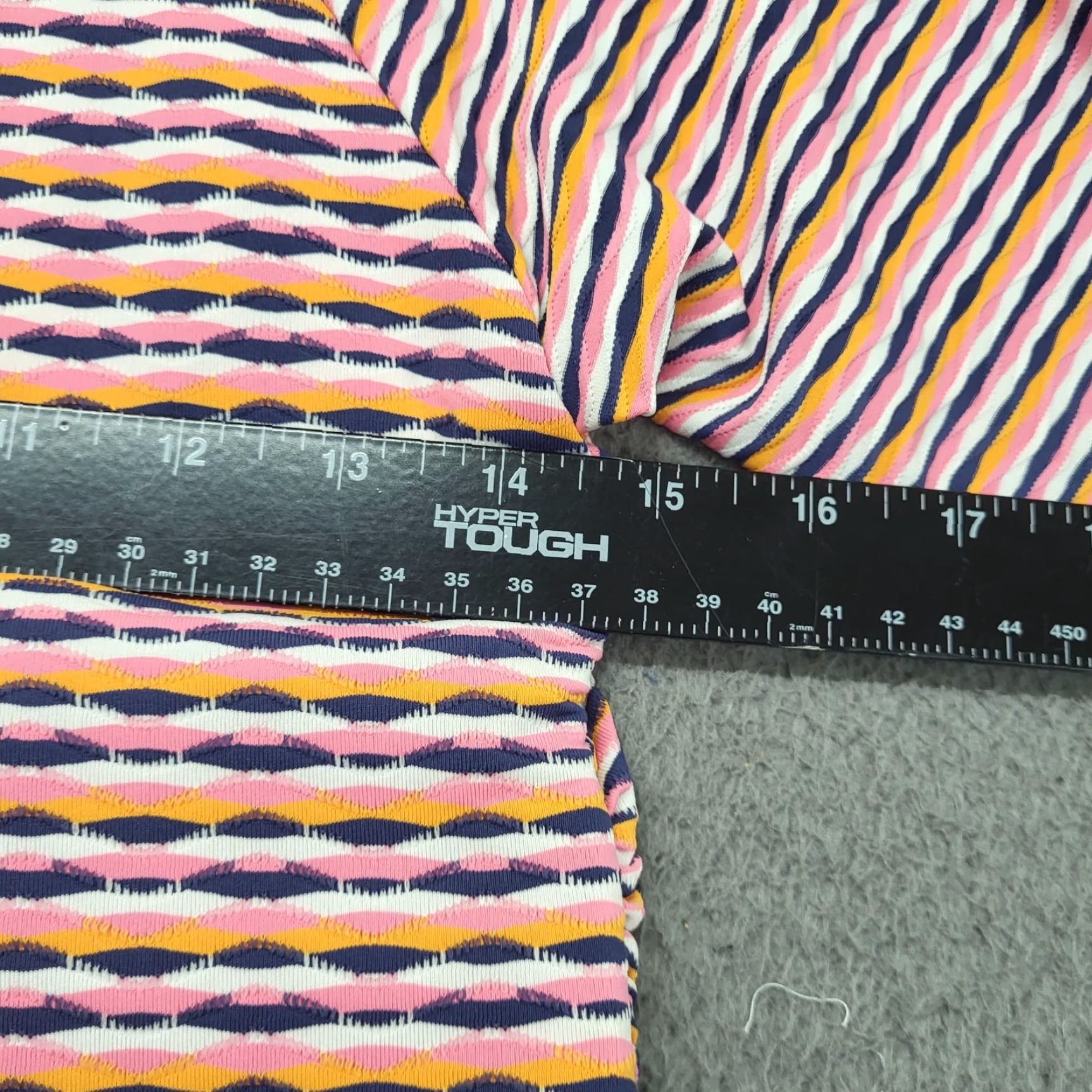 Athleta Athleta Crop Top Women's Small Multicolor Striped Activewear Mock Long Sleeve Shirt (Regular) Pink Size S / US 4 / IT 40 - 7 Thumbnail