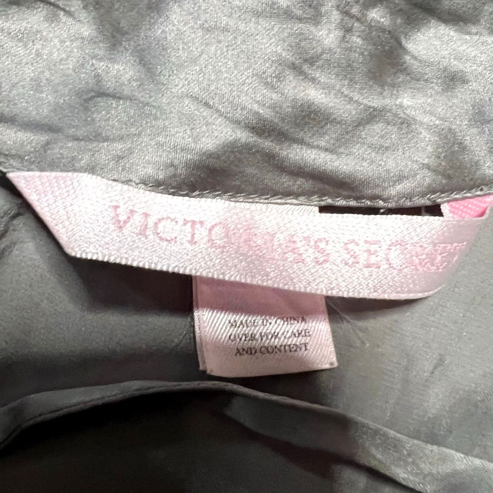 Victoria's Secret Victoria's Secret Dress Womens Large Silk Slip Silver Gray Mini Tank L Dress Slip Womens Silver Gray Short Tank Style Shirt? Size L / US 10 / IT 46 - 5 Thumbnail