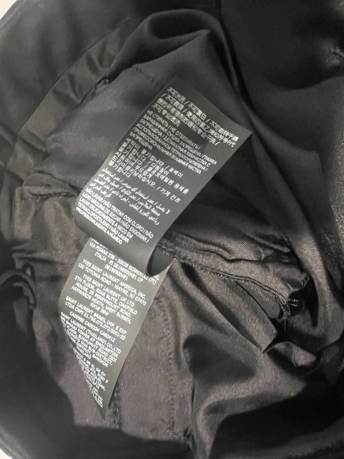 Saint Laurent Paris Saint Laurent velvet pants. 52/36 $1990 Size US 36 / EU 52 - 7 Thumbnail