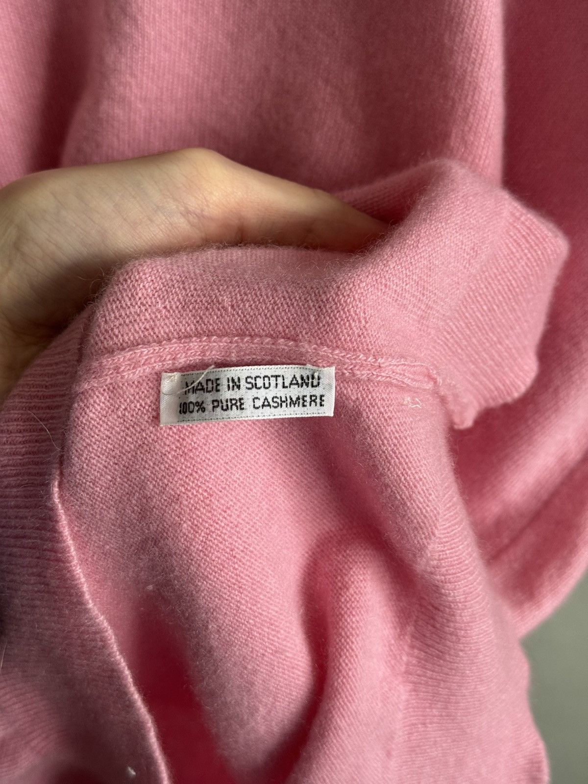 Chanel Vintage Chanel Cashmere top Size L / US 10 / IT 46 - 12 Thumbnail