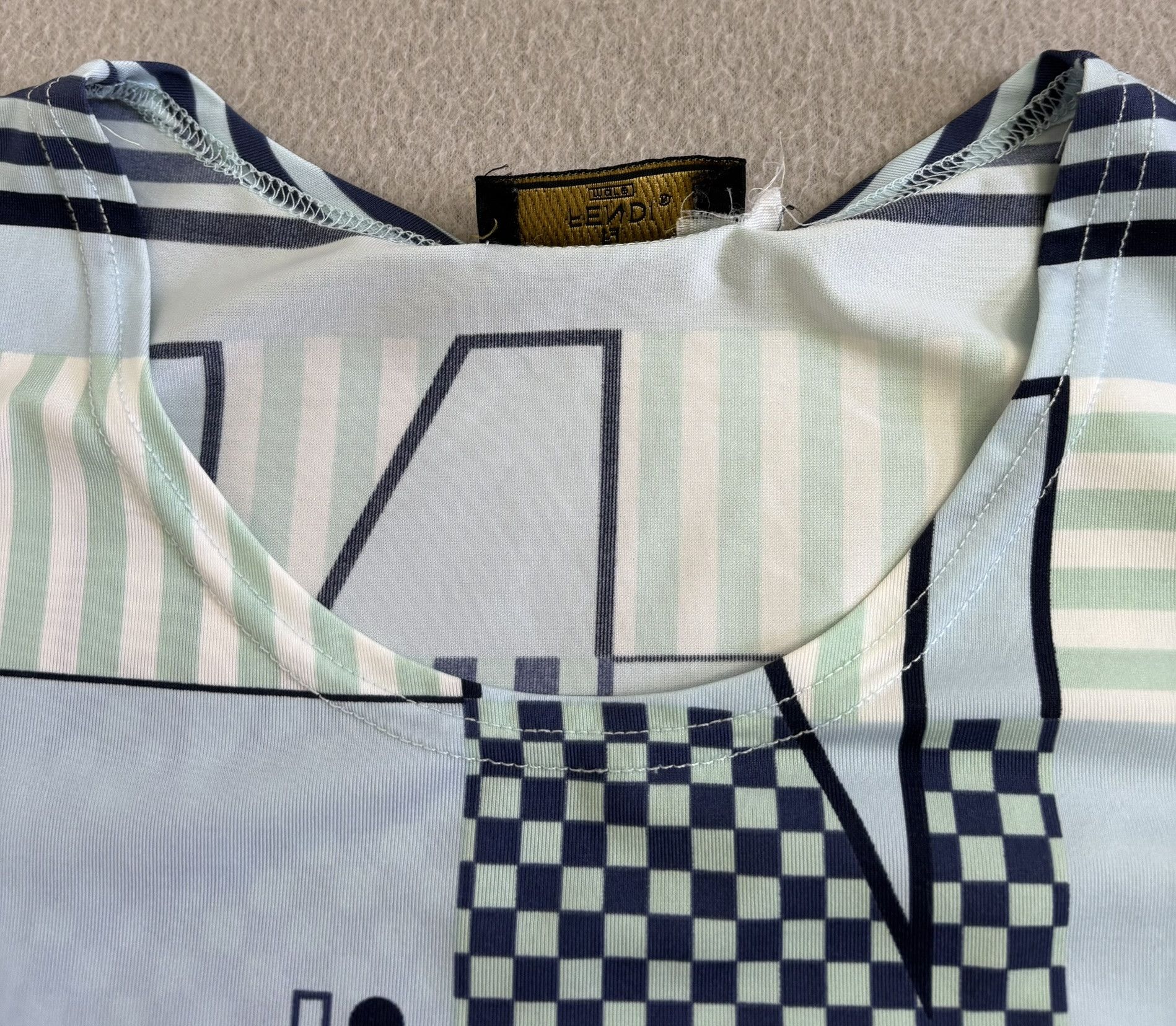 Fendi Fendi T-shirt Large Size L / US 10 / IT 46 - 13 Thumbnail