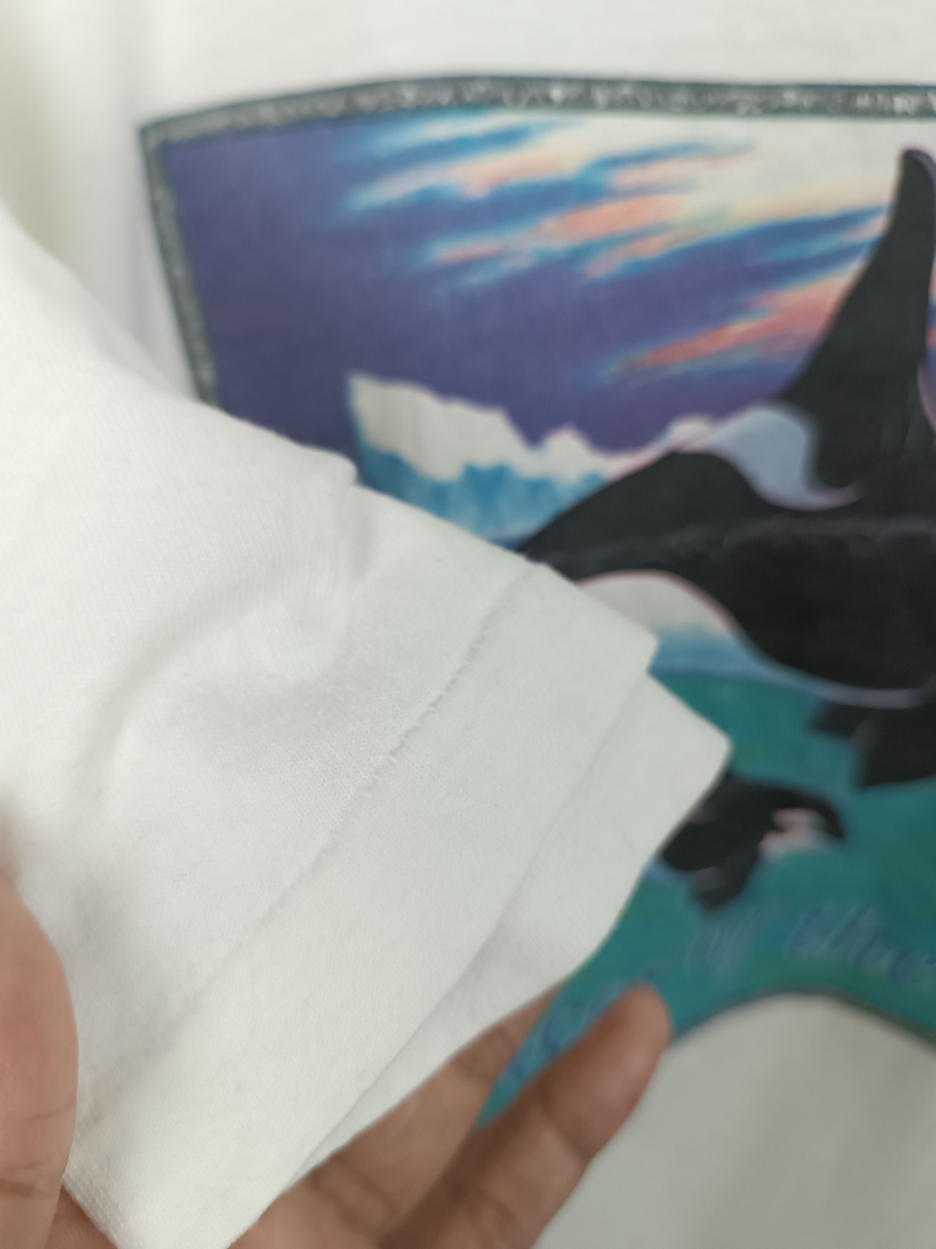 Vintage VINTAGE '94 VOICES OF THE SEA ORCA TEE FREE WILLY WHALE FISH Size US XL / EU 56 / 4 - 14 Thumbnail