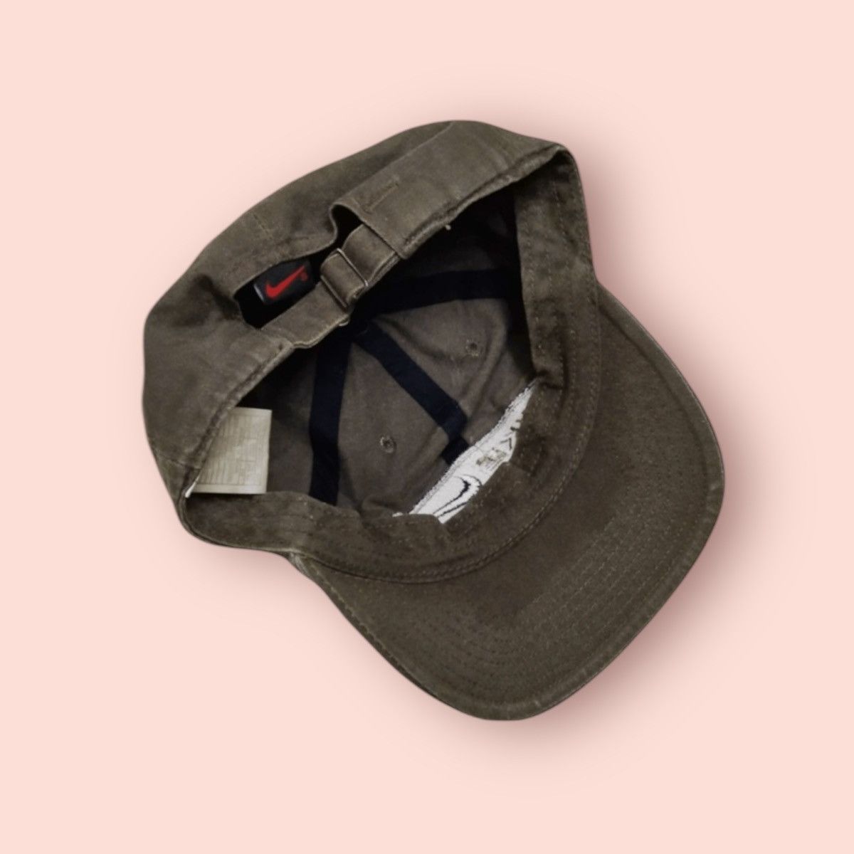 Nike VINTAGE NIKE EMBROIDERED SWOOSH STRAPBACK Size ONE SIZE - 12 Thumbnail