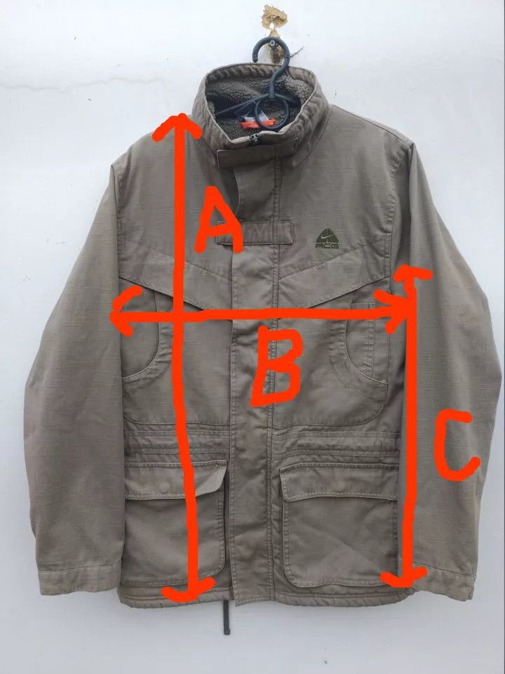 nike acg jacket men size S