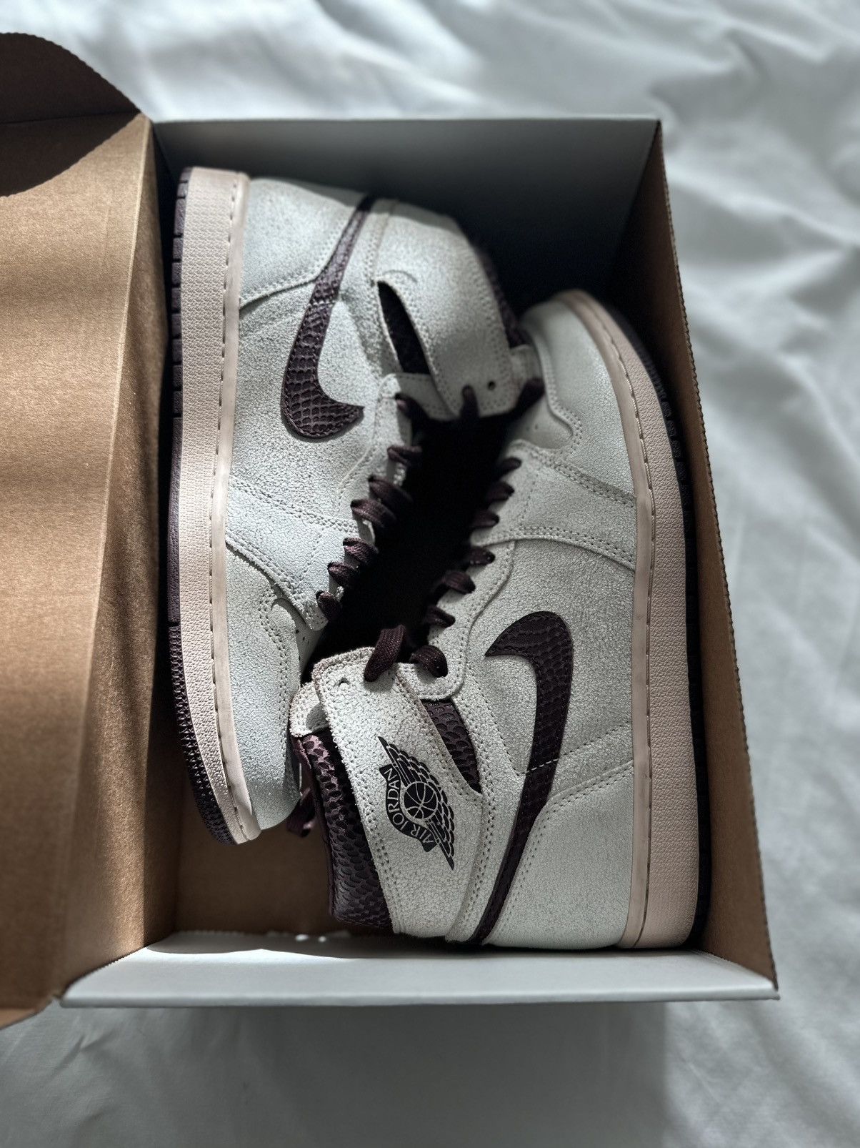 A Ma Maniere × Jordan Brand × Nike Jordan 1 A Ma Maniere Size US 10 / EU 43 - 1 Thumbnail