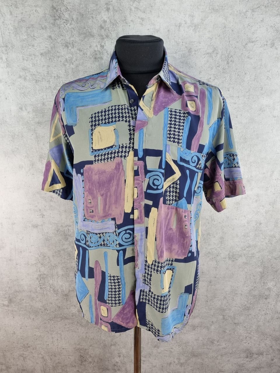 Vintage Vintage Silk Shirt Abstract Christian Dior Style Size US L / EU 52-54 / 3 - 1 Thumbnail