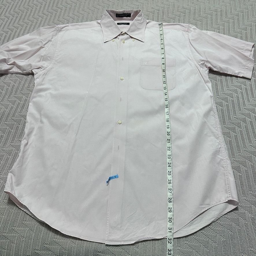 Nautica Nautica pink short sleeve button down size L Size US L / EU 52-54 / 3 - 6 Thumbnail