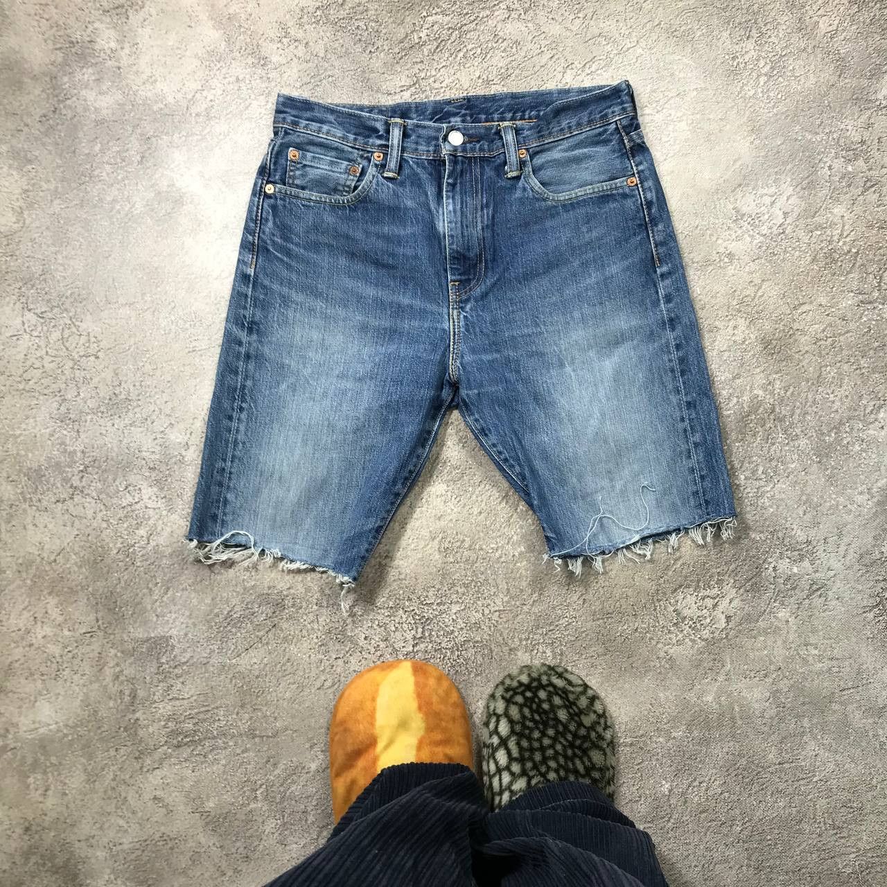 Vintage Vintage Levis Distressed Cutoff Shorts Y2K Grunge Cropped 30 Size US 30 / EU 46 - 2 Thumbnail