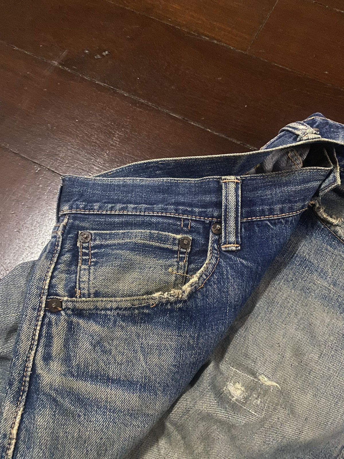 Vintage FIRE 🔥 VINTAGE 90s WAREHOUSE V STITCH DISTRESSED REWORK JEAN Size US 36 / EU 52 - 13 Thumbnail