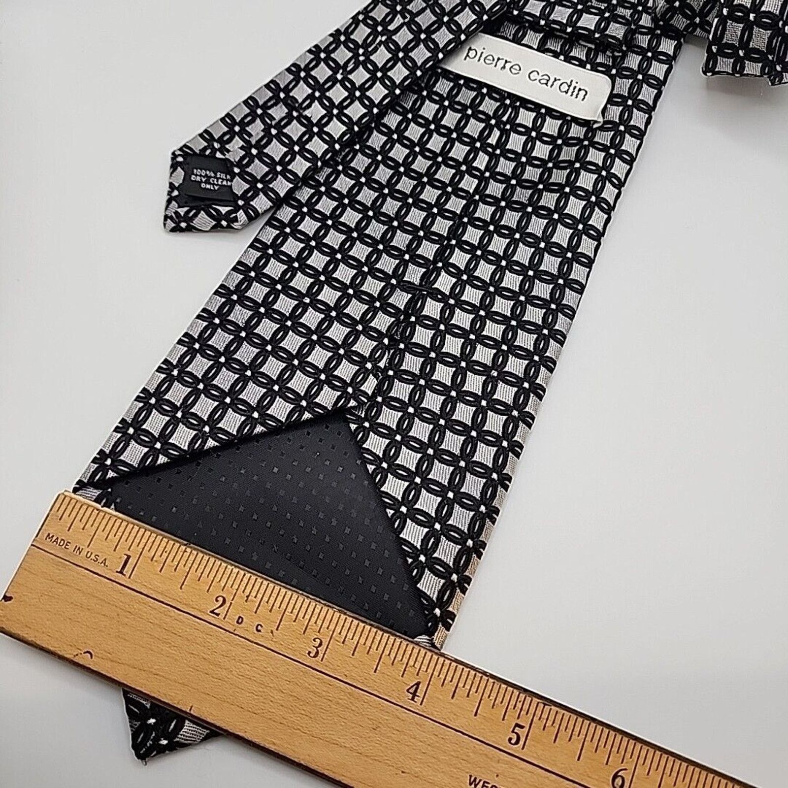 Pierre Cardin Pierre Cardin Silk Necktie Black Silver Geometric - Like New Size ONE SIZE - 2 Thumbnail