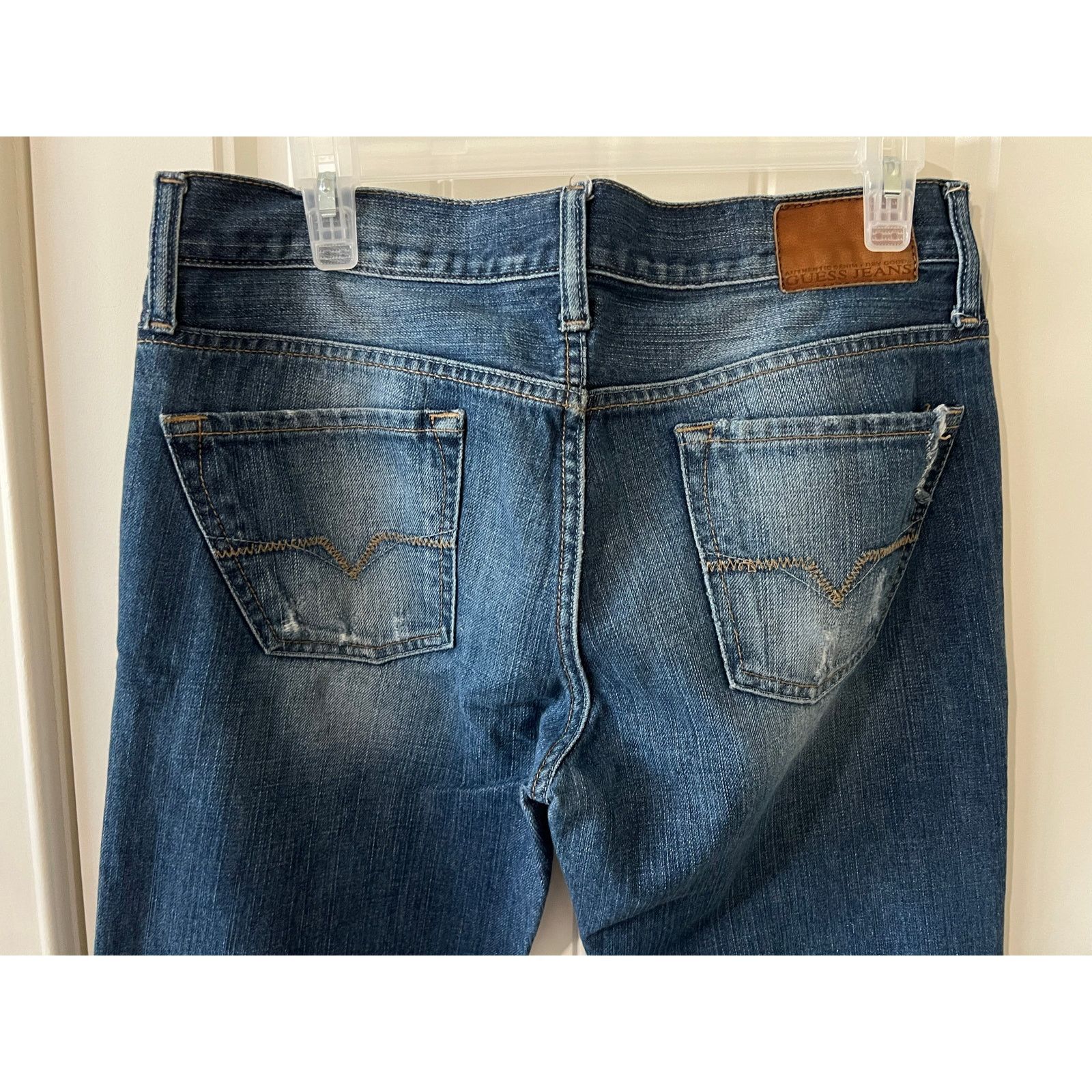 Guess Mens Jeans 31 x 32 Lincoln Slim Straight Leg Faded Whiskered Size US 31 - 15 Thumbnail