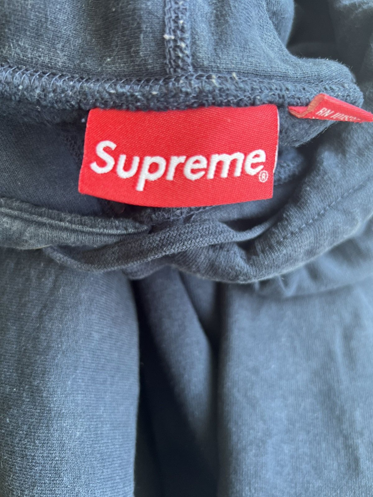 Supreme Supreme Script Hoodie FW18 Size US XL / EU 56 / 4 - 3 Thumbnail
