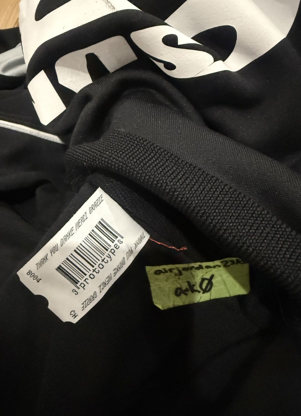Prototypes RARE 1 of 1 PROTOTYPES Glove Hoodie hard proto-types balenci Size US L / EU 52-54 / 3 - 24 Thumbnail