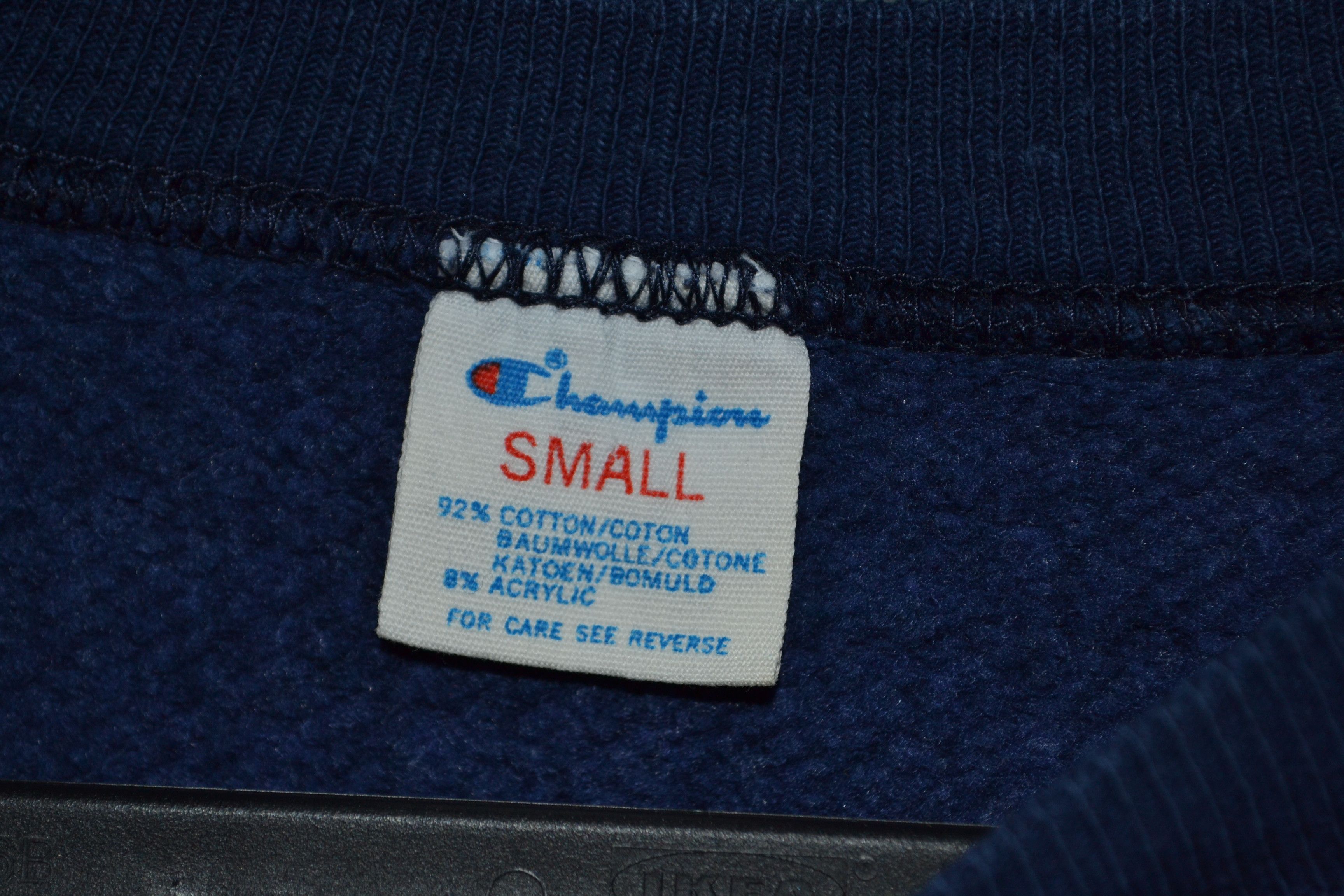 Champion University Of Toronto 80s Navy Champion Sweatshirt S Women's Size S / US 4 / IT 40 - 5 Thumbnail