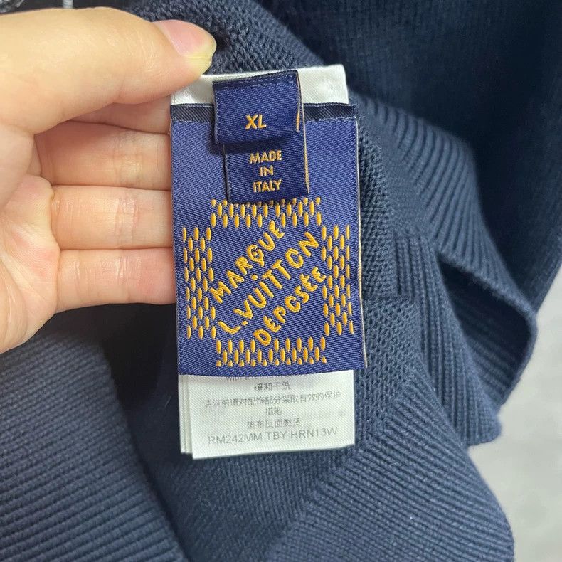 Louis Vuitton Louis Vuitton Logo embroidered crewneck long-sleeve sweate Size US XL / EU 56 / 4 - 4 Thumbnail