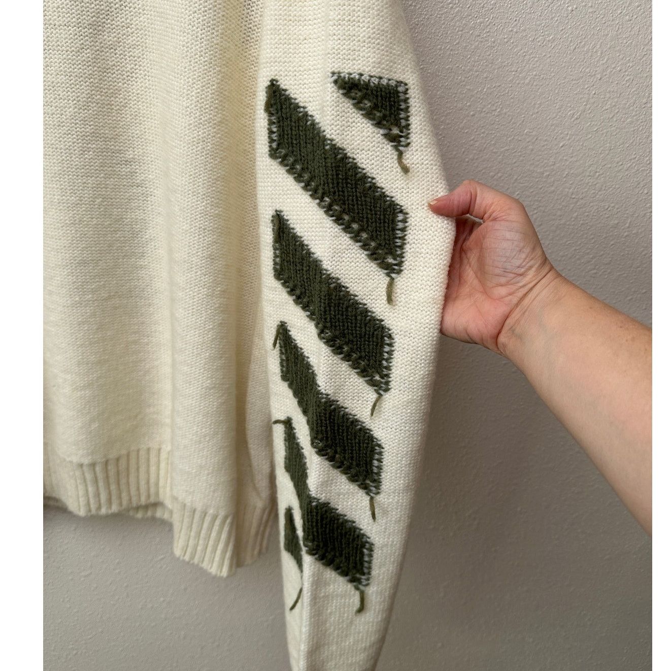 Off-White Off-White Reverse Arrow Diag Knit Crew Sweater White / Green Size US XL / EU 56 / 4 - 4 Thumbnail