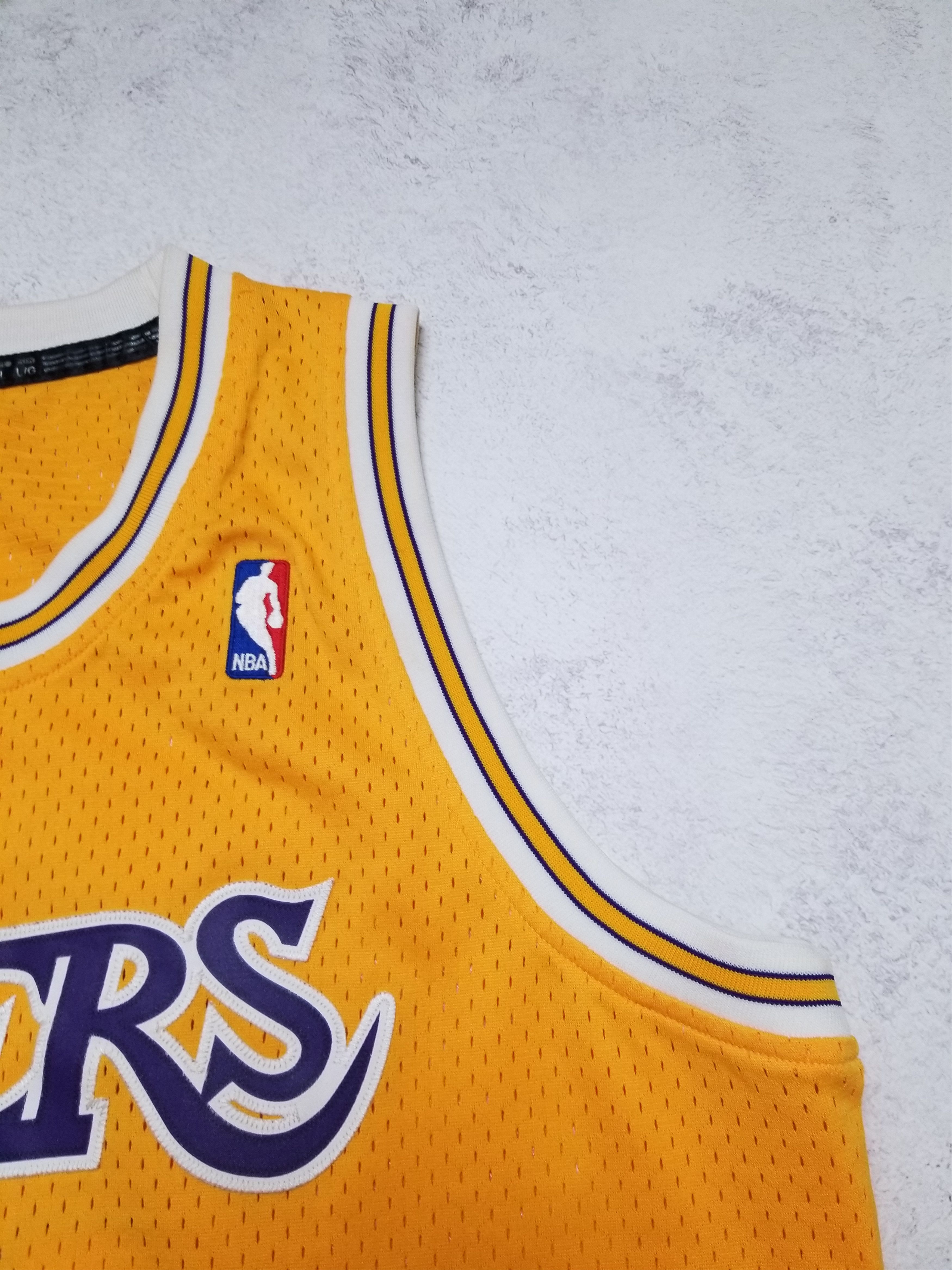 Adidas Adidas Wilt Chamberlain LA Lakers NBA Jersey Size US L / EU 52-54 / 3 - 13 Thumbnail