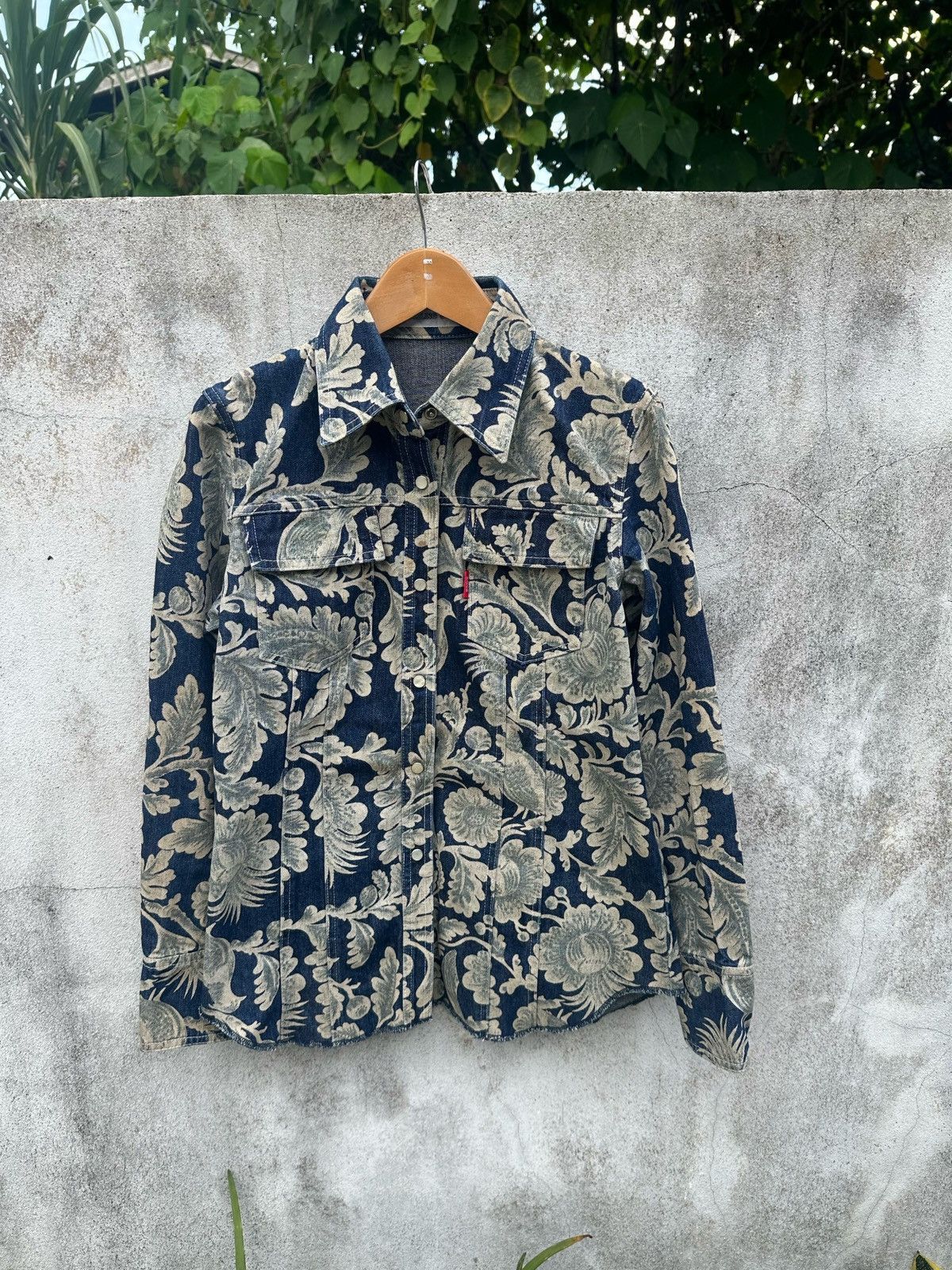 Dazzling grace Snap button Denim shirts