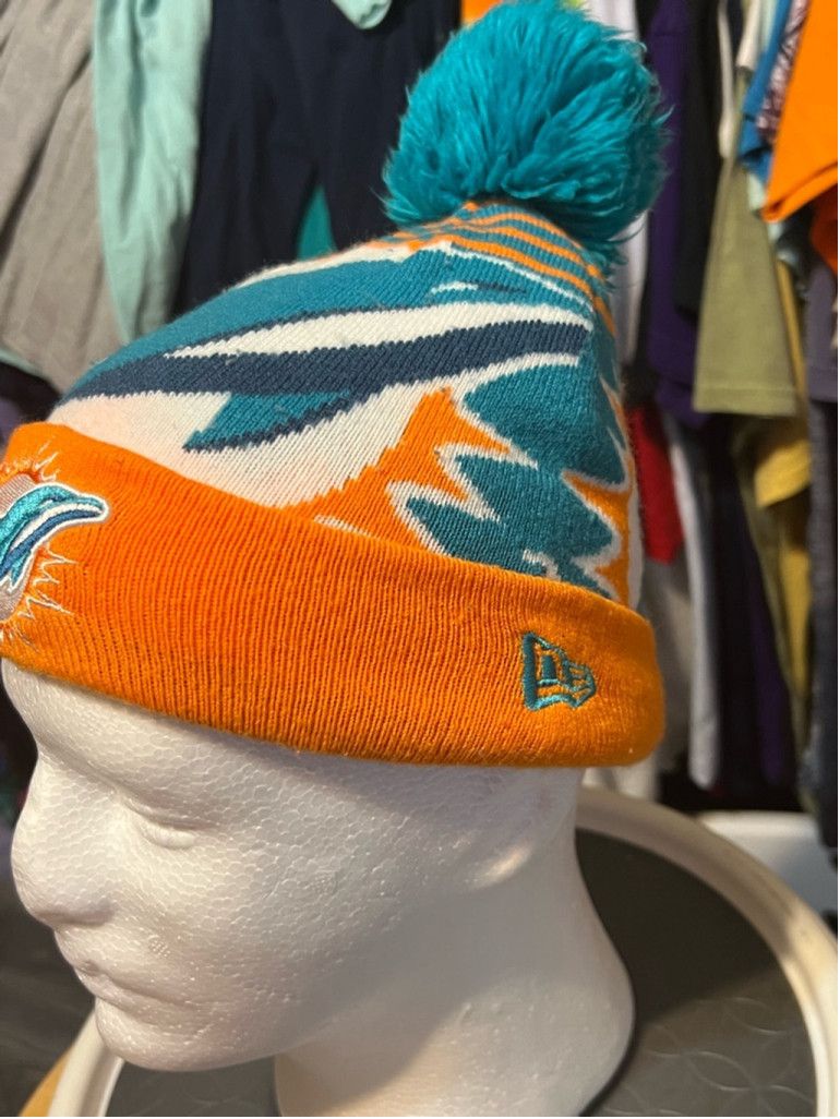 New Era Unisex New Era Miami Dolphins Beanie Hat Orange Teal Size ONE SIZE - 4 Thumbnail