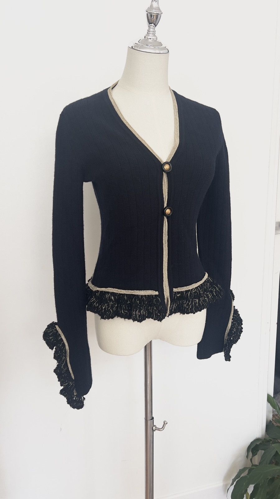 Fendi Fendi Cardigan – Cashmere – Size M – Very Good Condition Size S / US 4 / IT 40 - 2 Thumbnail