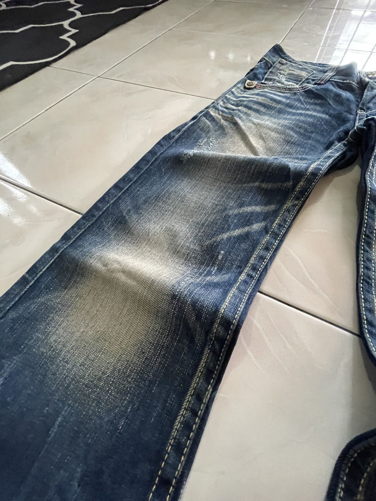GOSTAR DE FUGA × Hysteric Glamour × Japanese Brand Red Pepper Japan Embellished Embroidered Flare Jeans Size US 29 - 8 Thumbnail
