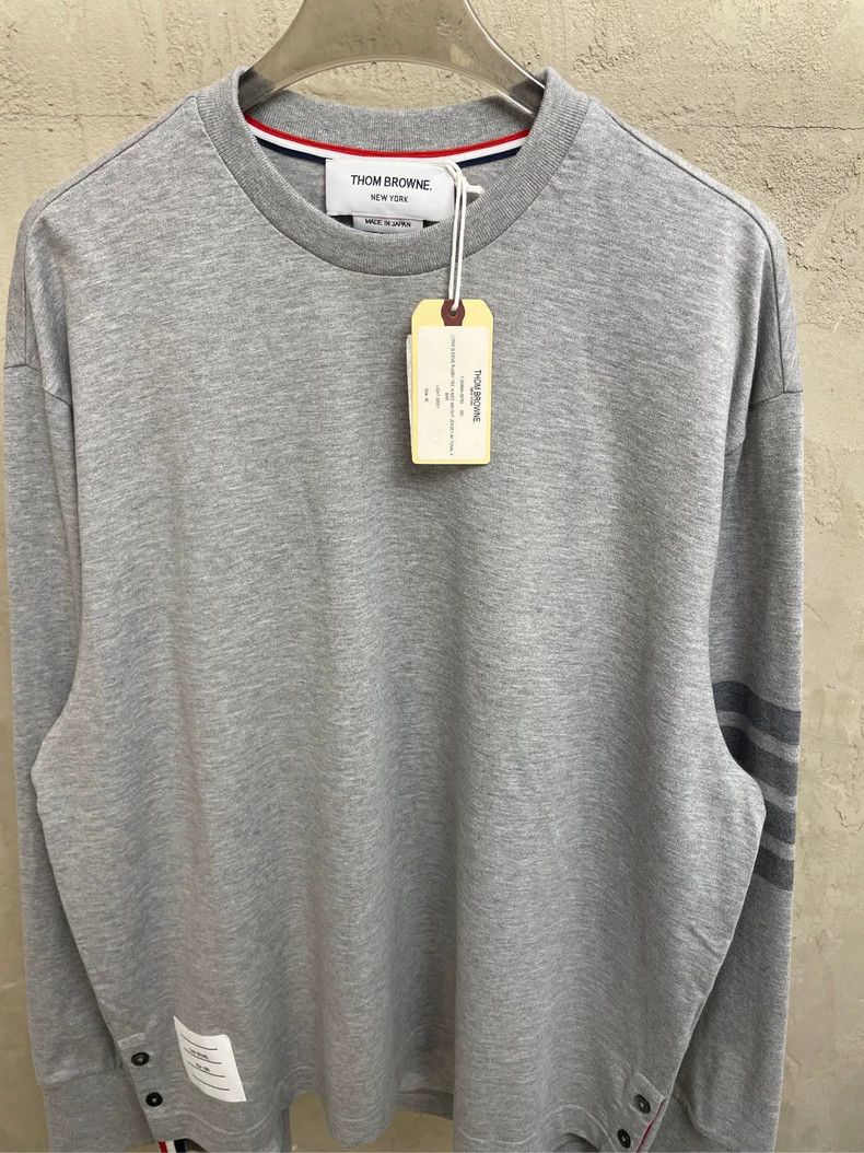 Thom Browne Thom browne Gray classic four-striped long-sleeved T-shirt Size US XXS / EU 40 - 3 Thumbnail