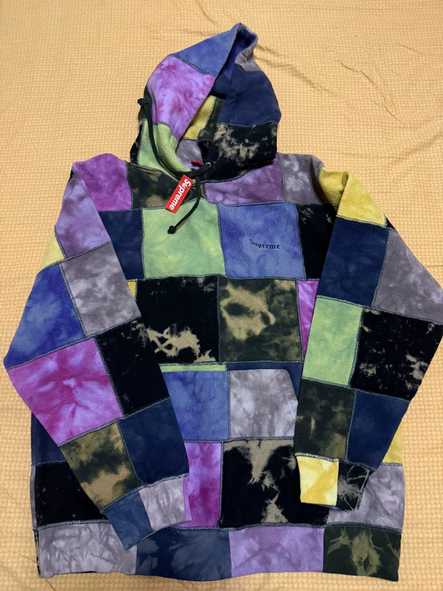Supreme Supreme Patchwork Tie Dye Hoodie XL New With Tags Size US XL / EU 56 / 4 - 1 Thumbnail