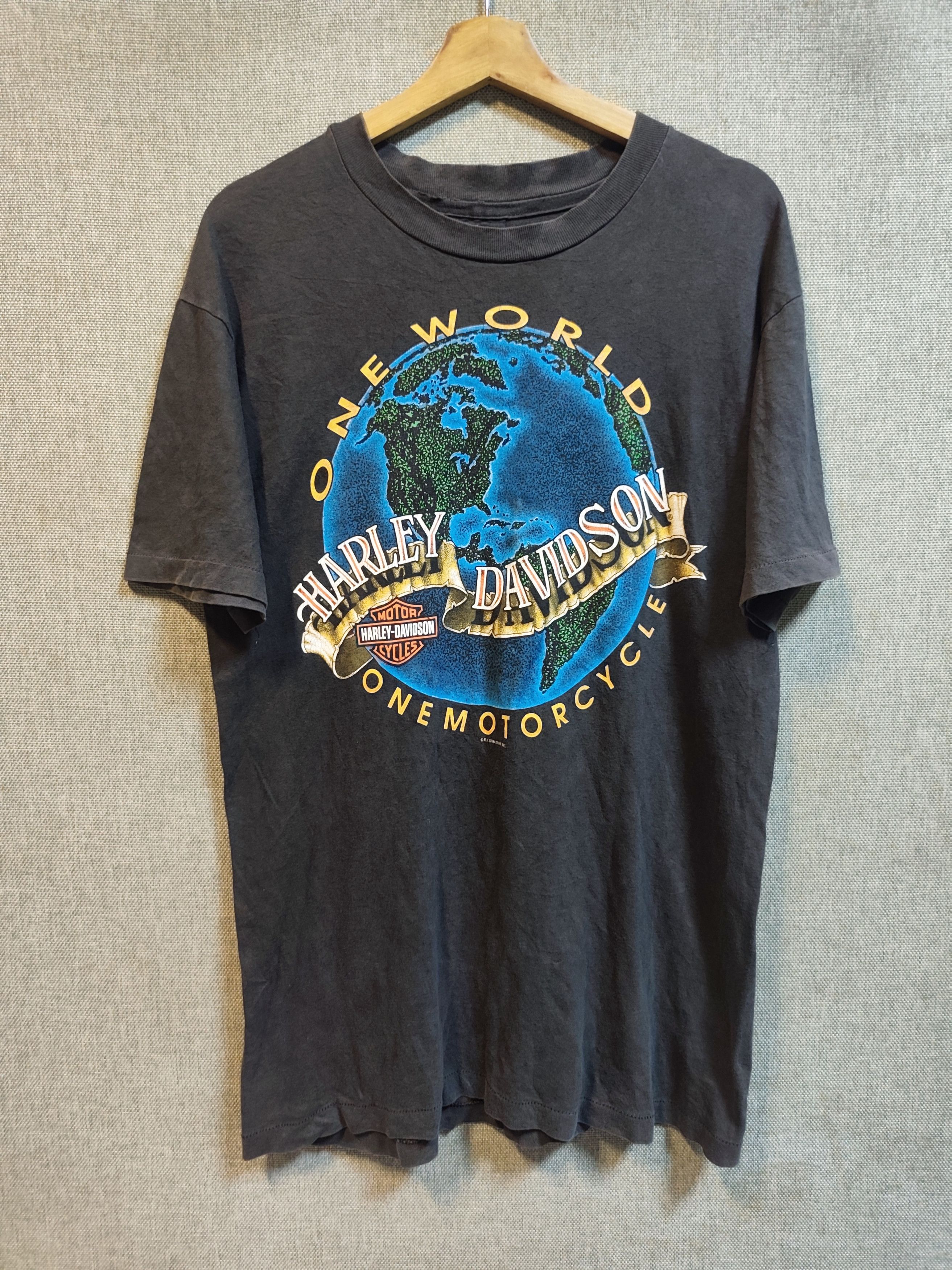 Harley Davidson vintage 90s t shirt one world harley davidson made in usa Size US M / EU 48-50 / 2 - 2 Thumbnail