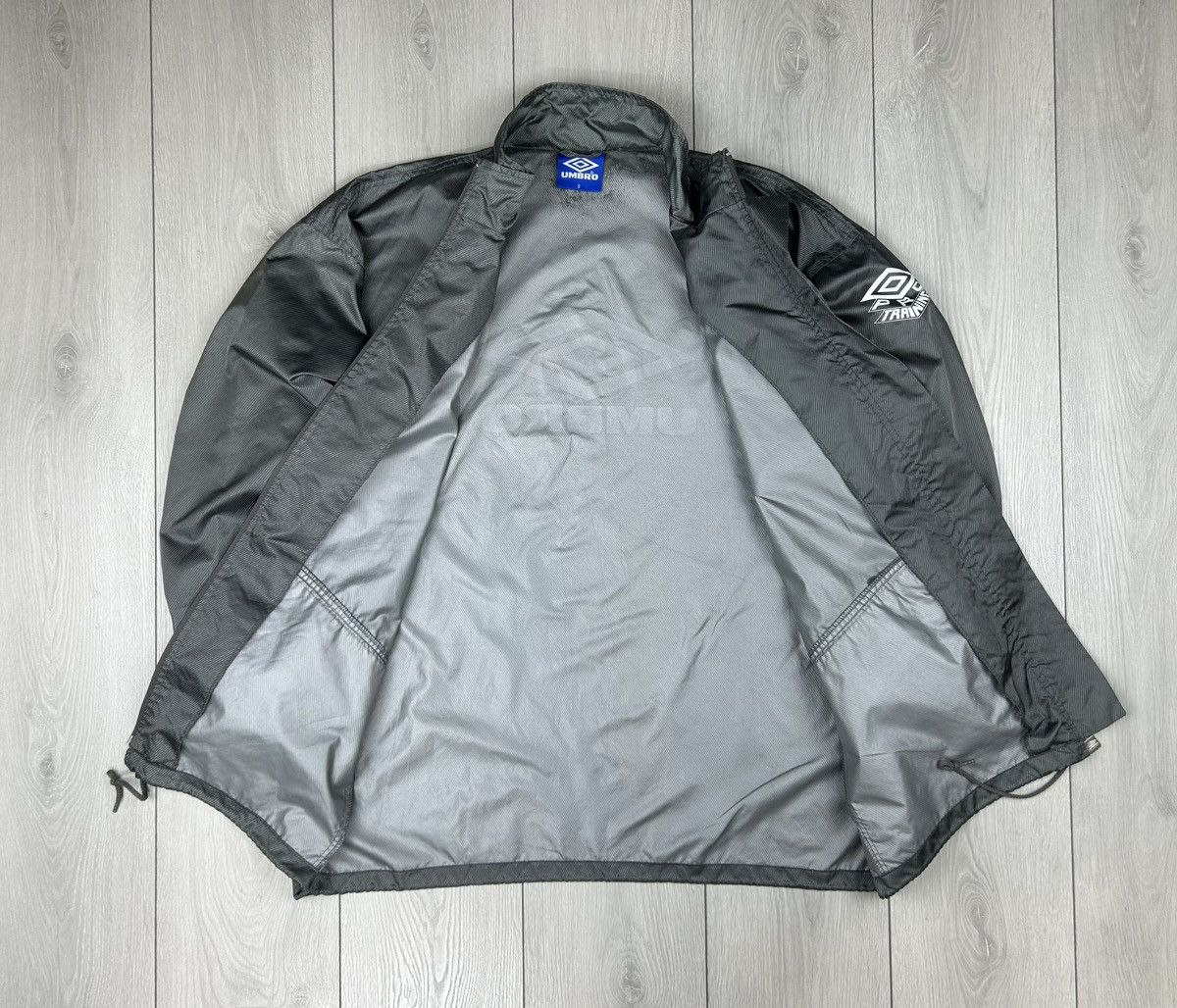 Umbro Umbro Vintage Light Jacket size M - L Size US M / EU 48-50 / 2 - 6 Thumbnail