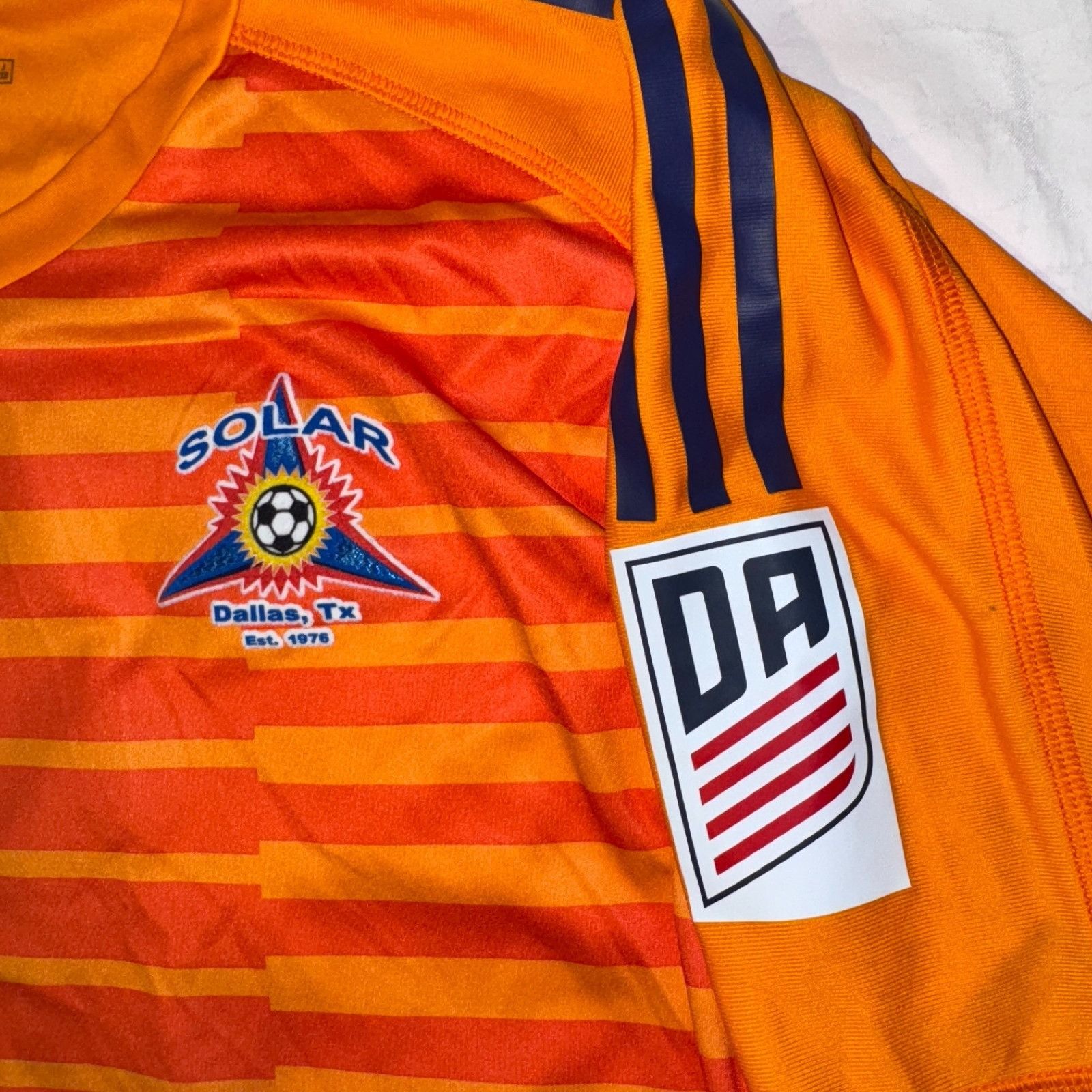 Adidas MLS Solar Adidas Men's Authentic Long Sleeve GoalKeeper Oran Size US L / EU 52-54 / 3 - 4 Thumbnail