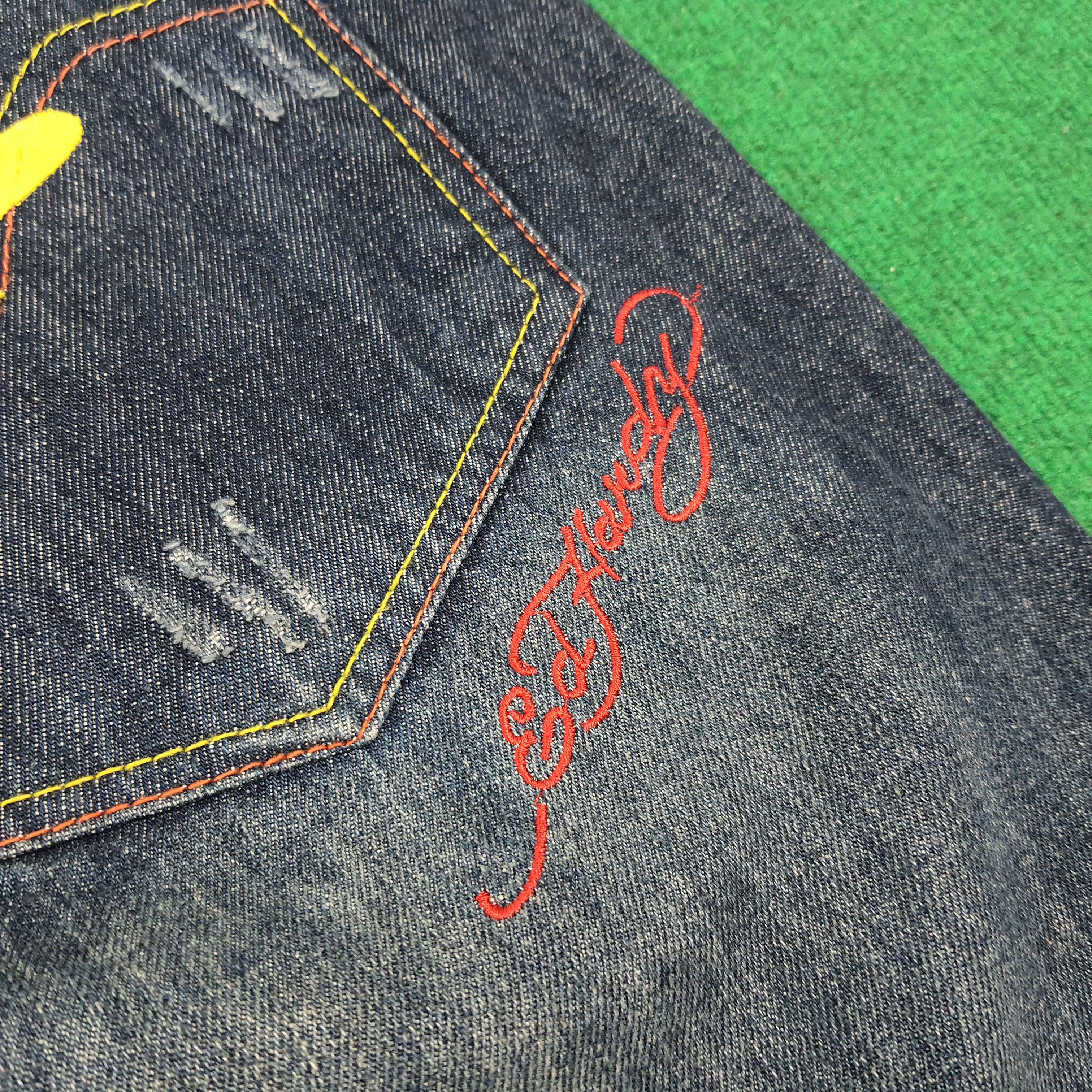 Ed Hardy Vintage Ed Hardy Skull Embroidered Custom Logo Jeans C272N18 Size US 43 - 8 Thumbnail