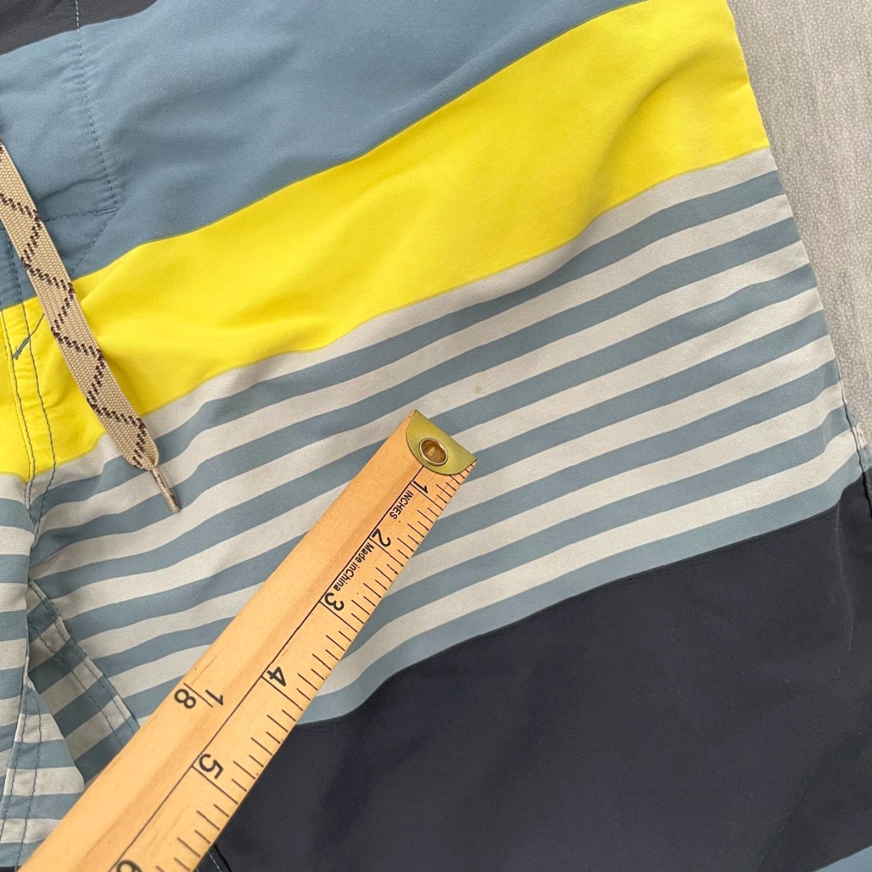 Patagonia Patagonia Shorts Adult 34 Blue Swim Trunks Lightweight Board Outdoors Logo Mens Size US 34 / EU 50 - 7 Thumbnail