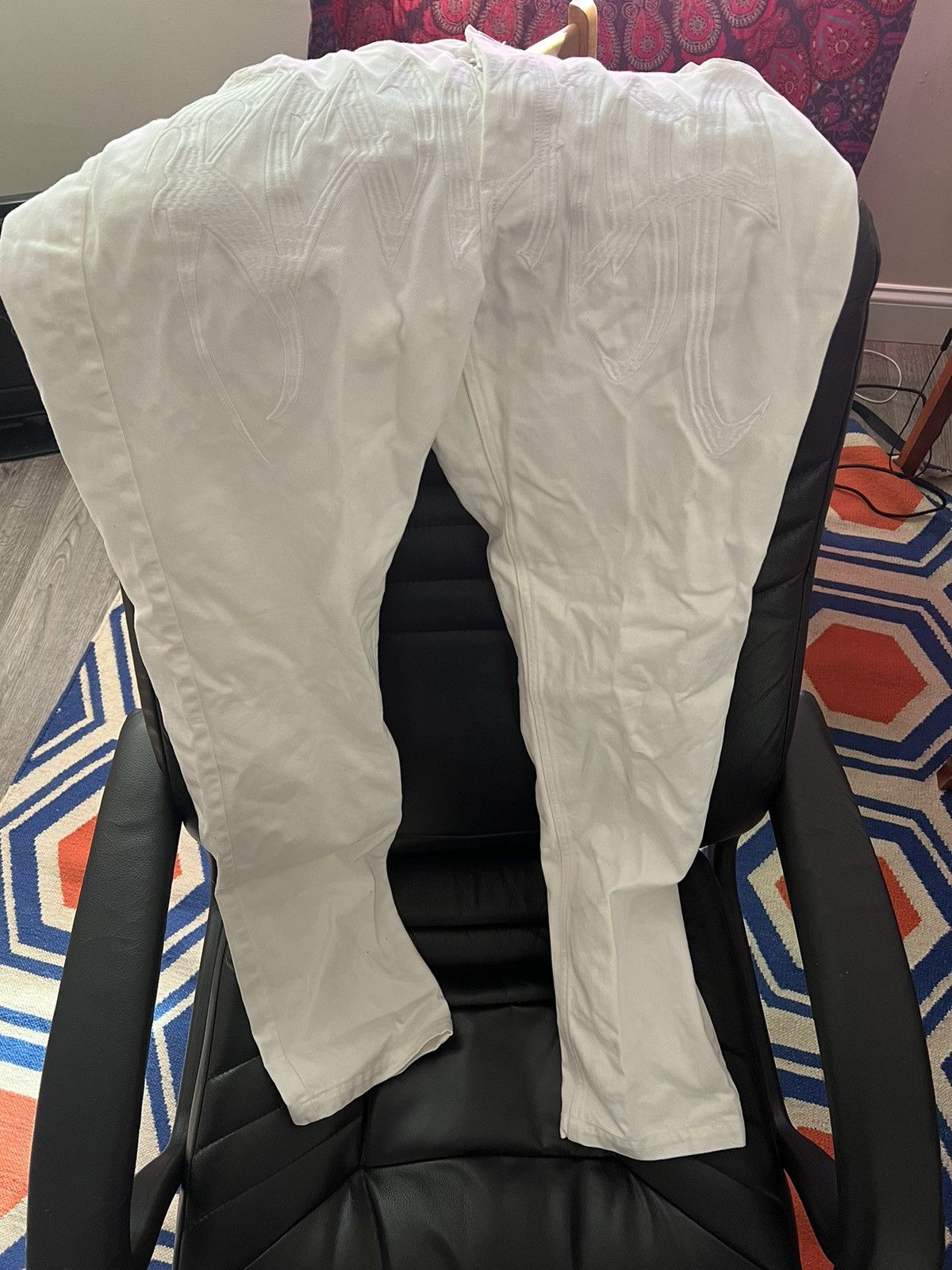 Revenge Revenge embroidered white denim jeans Size US 34 / EU 50 - 1 Thumbnail