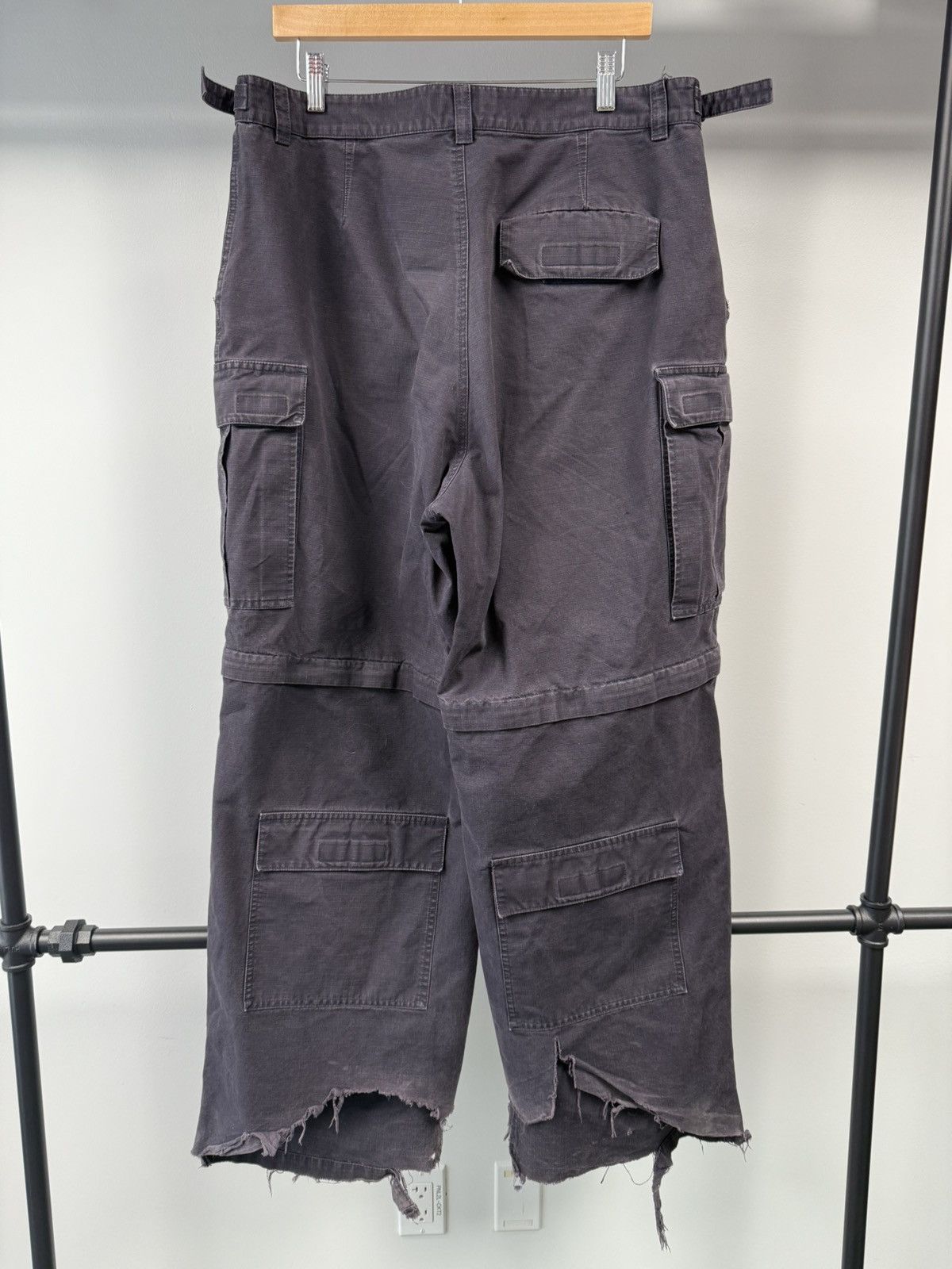 Balenciaga Balenciaga Cargo Pants with Detachable Shorts-yf - 50 Size US 34 / EU 50 - 8 Thumbnail