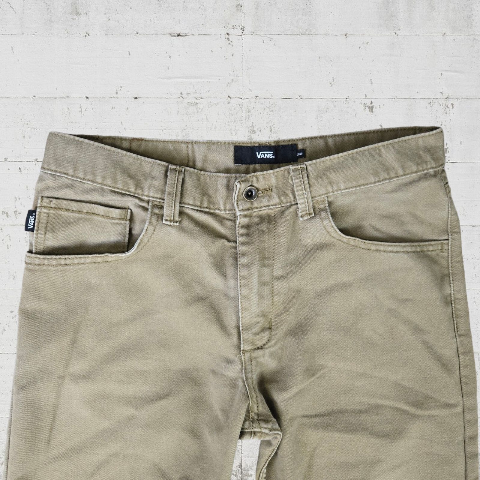Vans Vans Khaki Slim Tapered Low Rise Jeans Size 30 Size US 30 / EU 46 - 4 Thumbnail