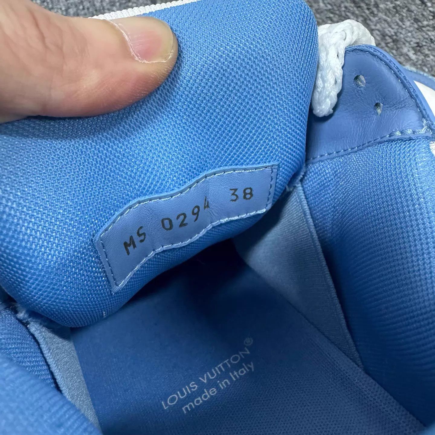Louis Vuitton Louis Vuitton Pangding Denim Monogram Trainer 38 99 new Size US 7.5 / IT 37.5 - 7 Thumbnail