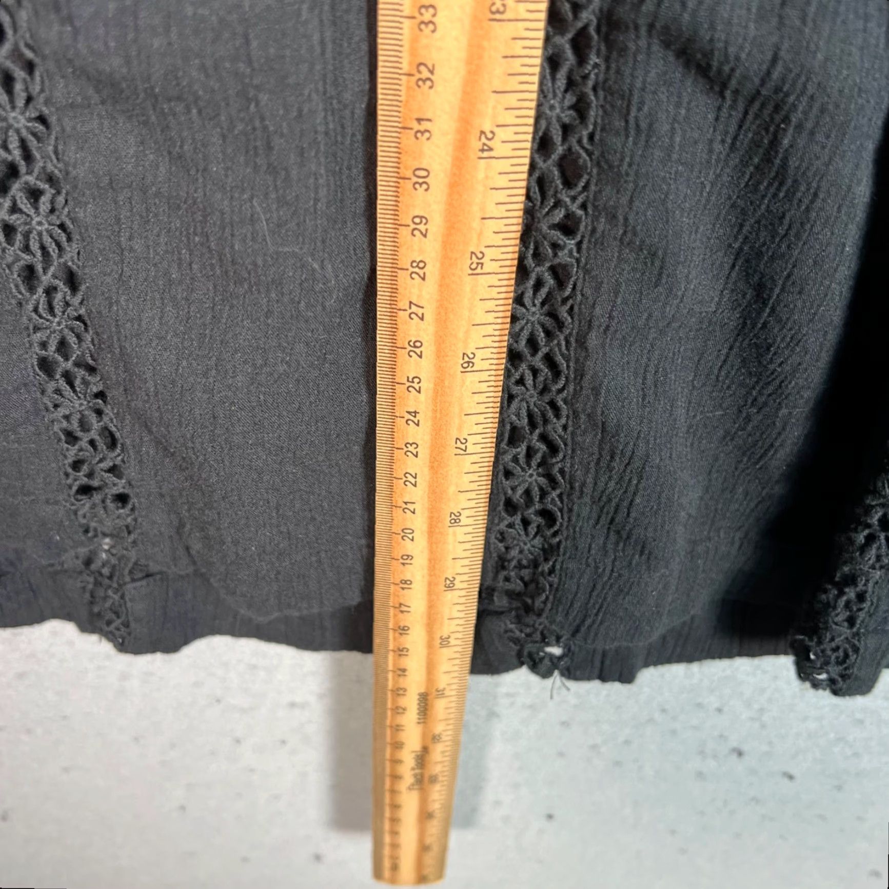 American Eagle Outfitters VINTAGE American Eagle Outfitters Black Dress 2XS XS A-Line Knit Crochet Lace Trim Cotton Blend Knee Length 3/4 Sleeve V-Neck Womens Size XXS / US 00 / IT 34 - 6 Thumbnail