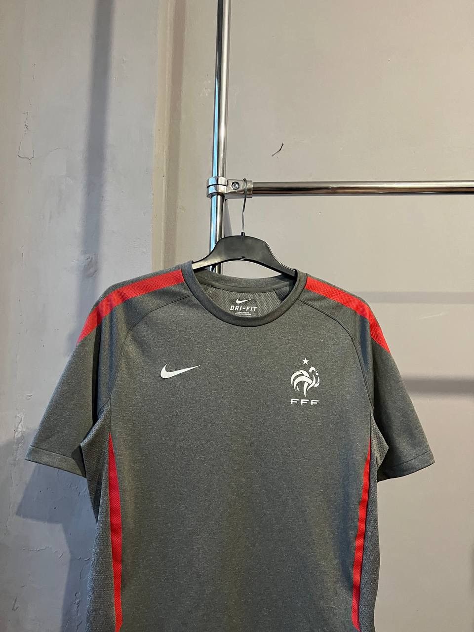 Nike 2011/12 FRANCE TEAM TRAINING SOCCER JERSEY FOOTBALL SHIRT L Size US L / EU 52-54 / 3 - 3 Thumbnail