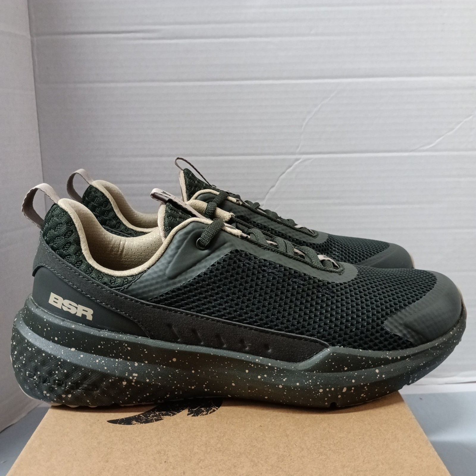 Under Armour Under Armour Project Rock BSR 5 Shoes Men 9.5 Green Sneakers Size US 9.5 / EU 42-43 - 1 Thumbnail